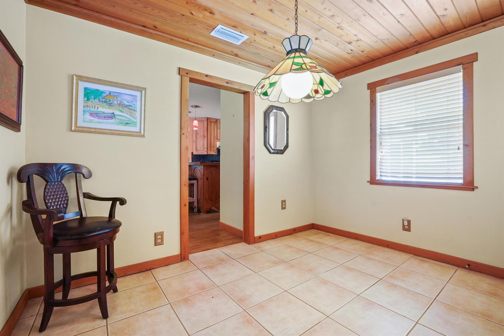 REGINA PALMS - Residential