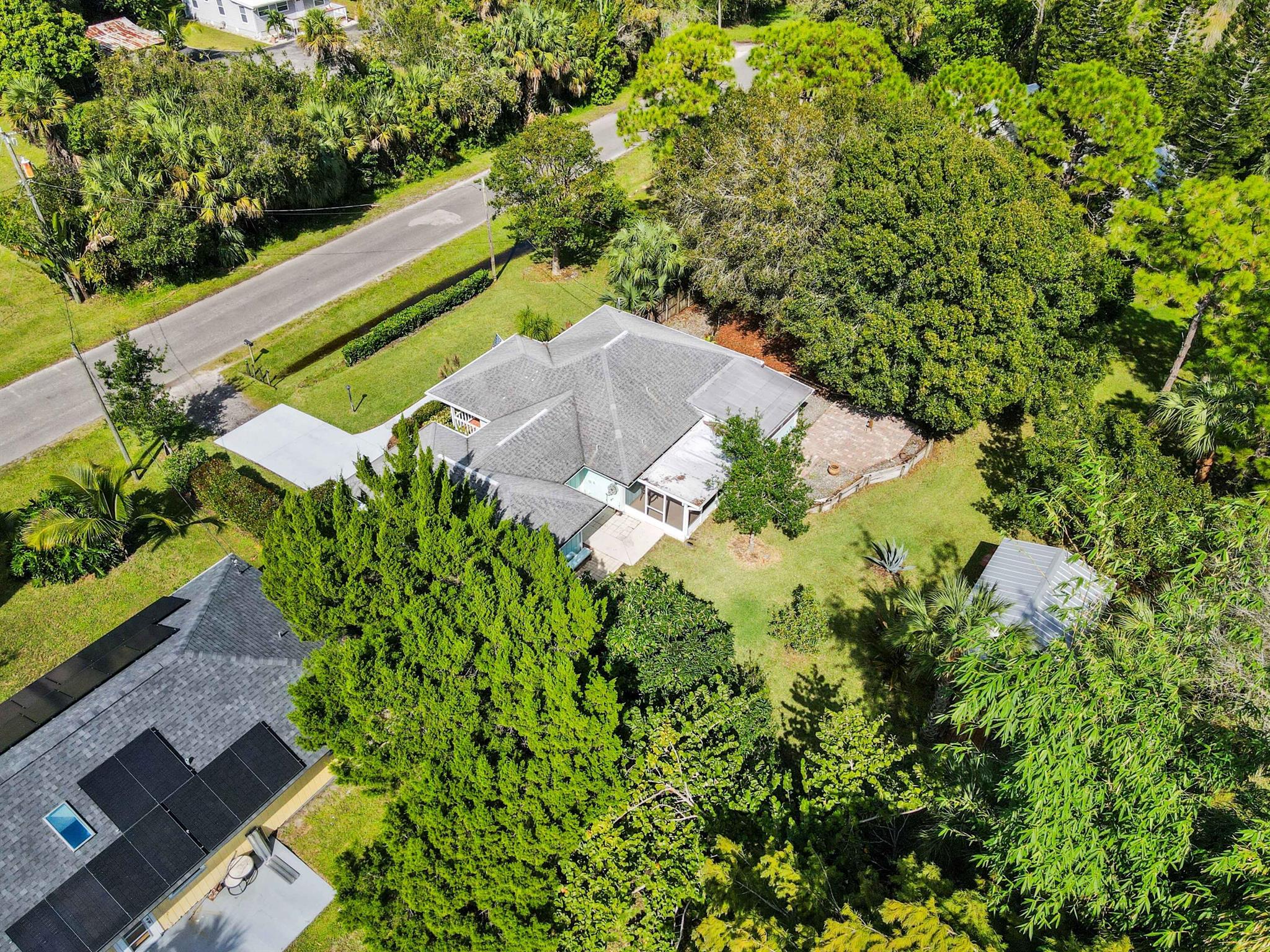 REGINA PALMS - Residential