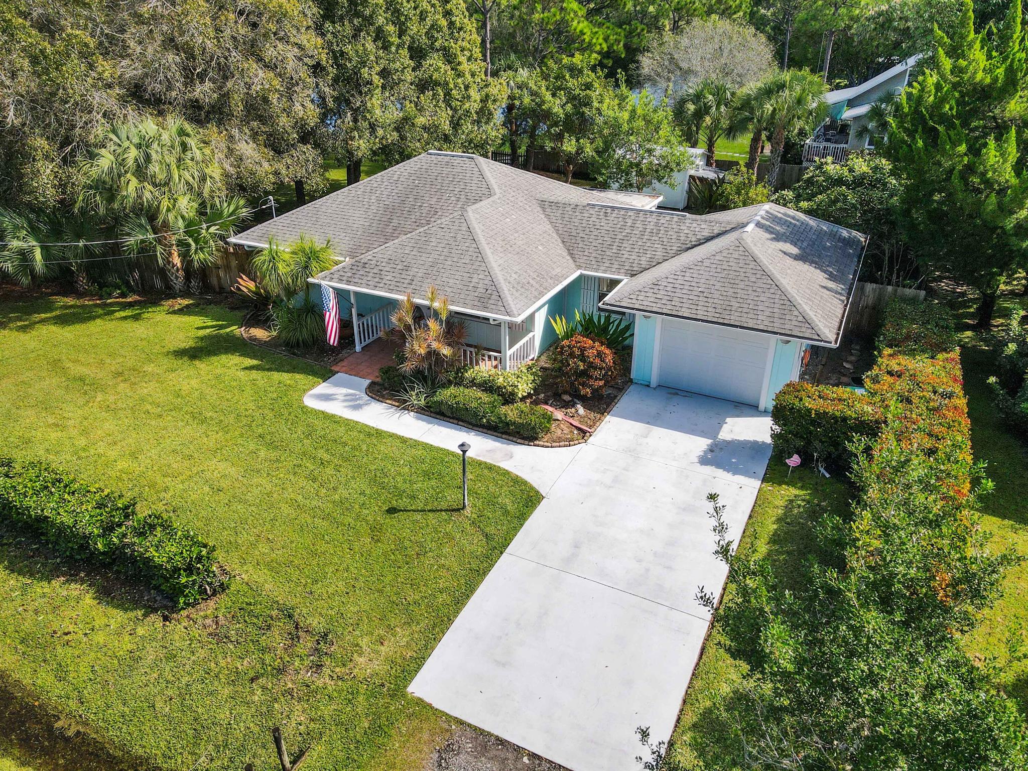 REGINA PALMS - Residential