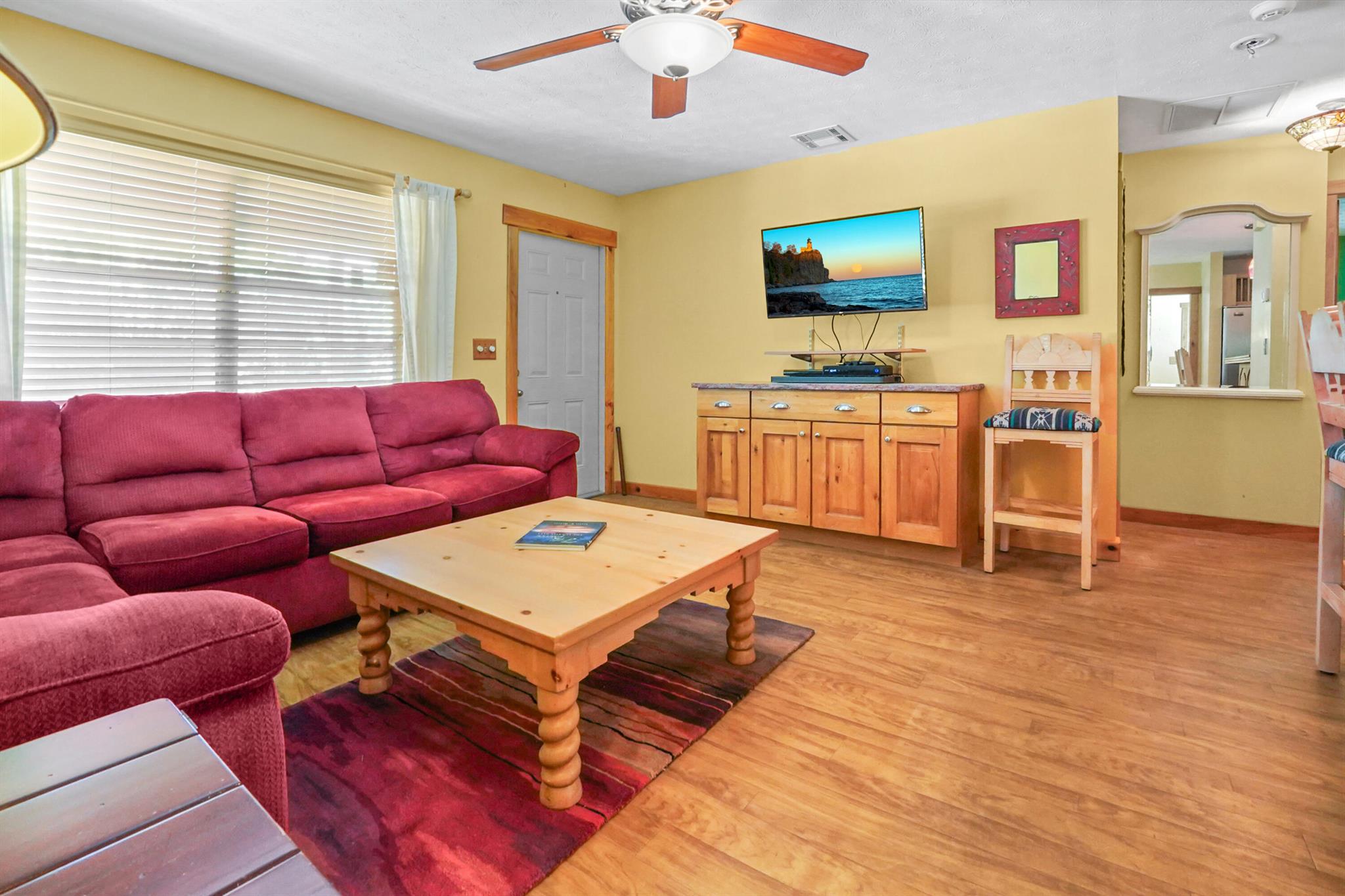 REGINA PALMS - Residential