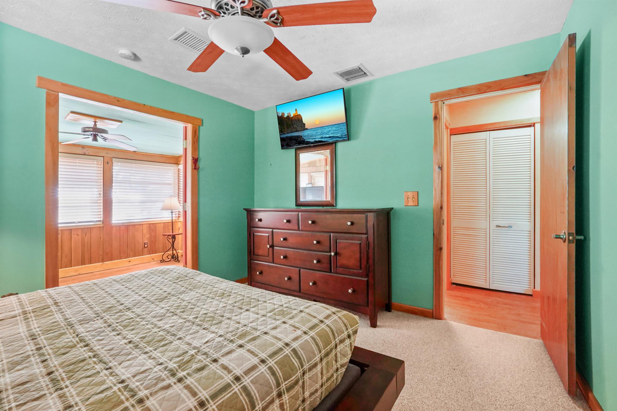 REGINA PALMS - Residential