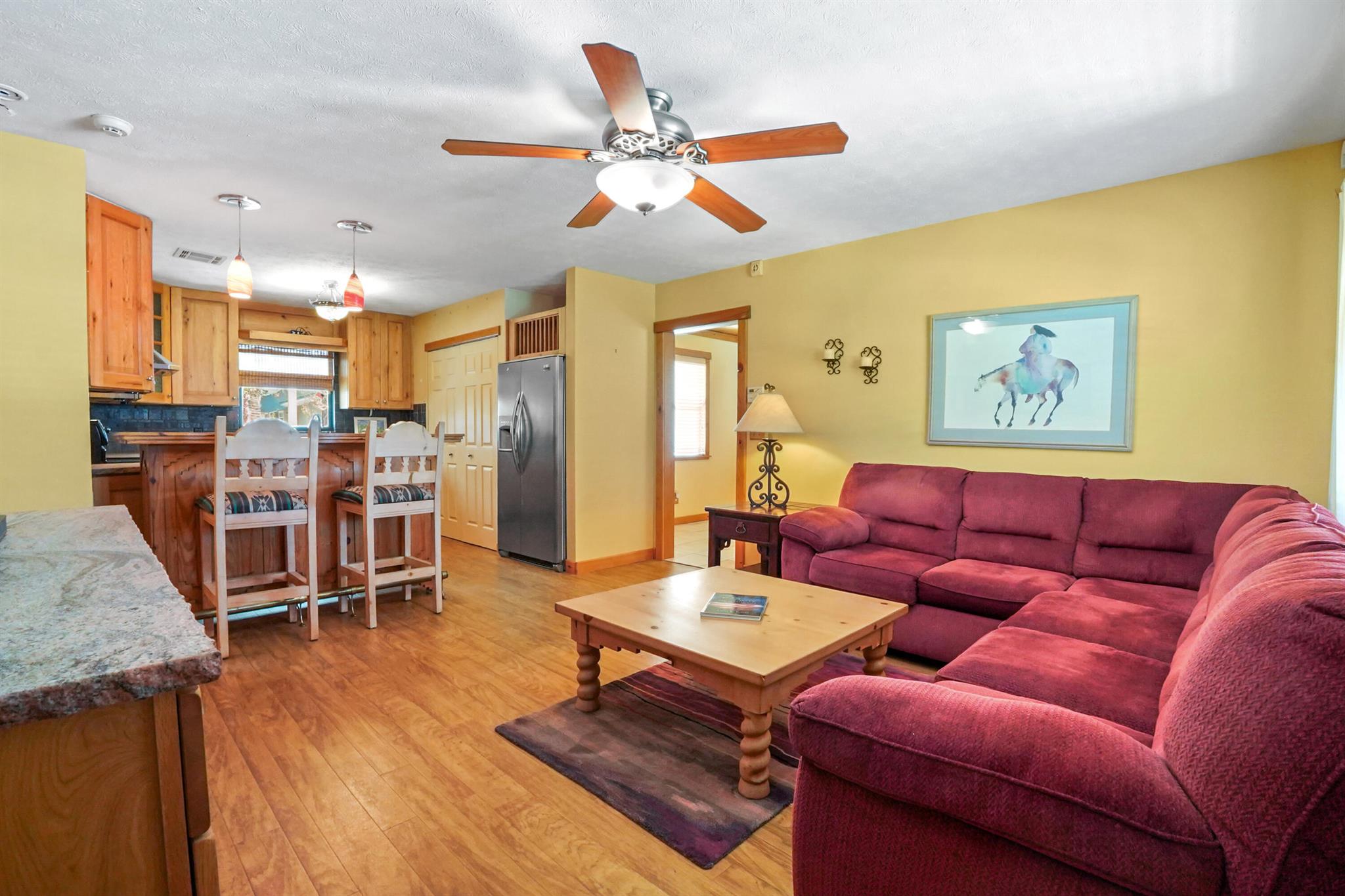 REGINA PALMS - Residential