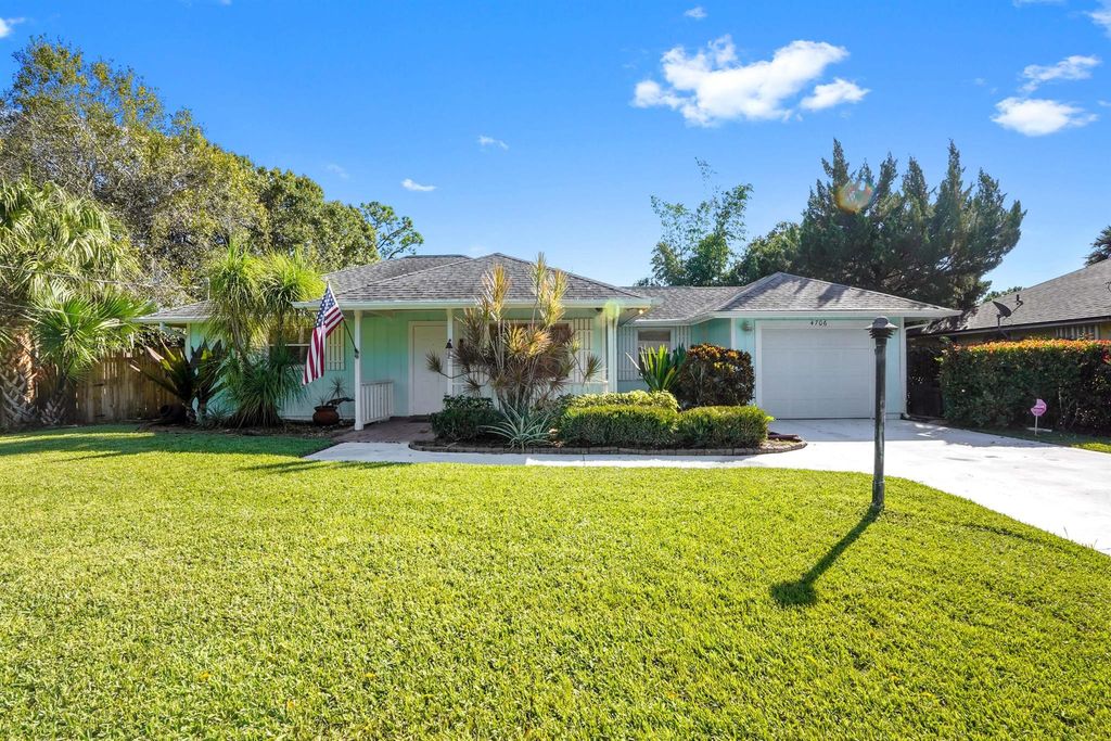 Photo of 4706 Regina Drive, Fort Pierce, FL 34982 (MLS # R11136427)