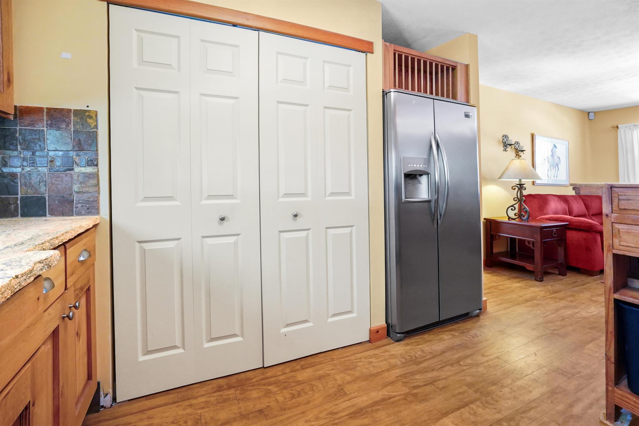 REGINA PALMS - Residential