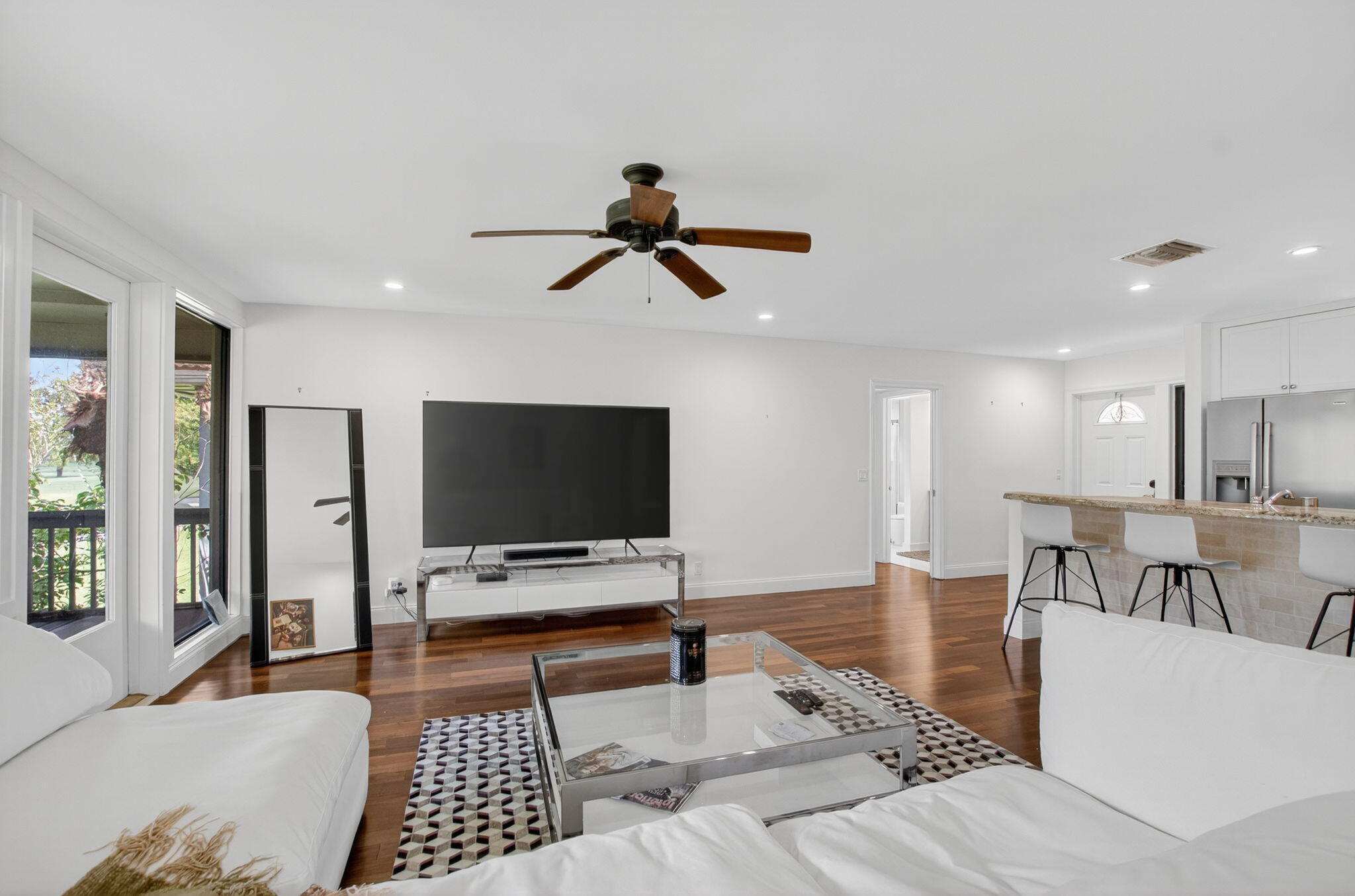 Courtside - Residential