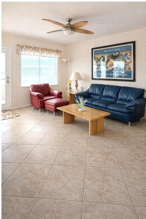 CENTURY VILLAGE CONDO - Residential Lease