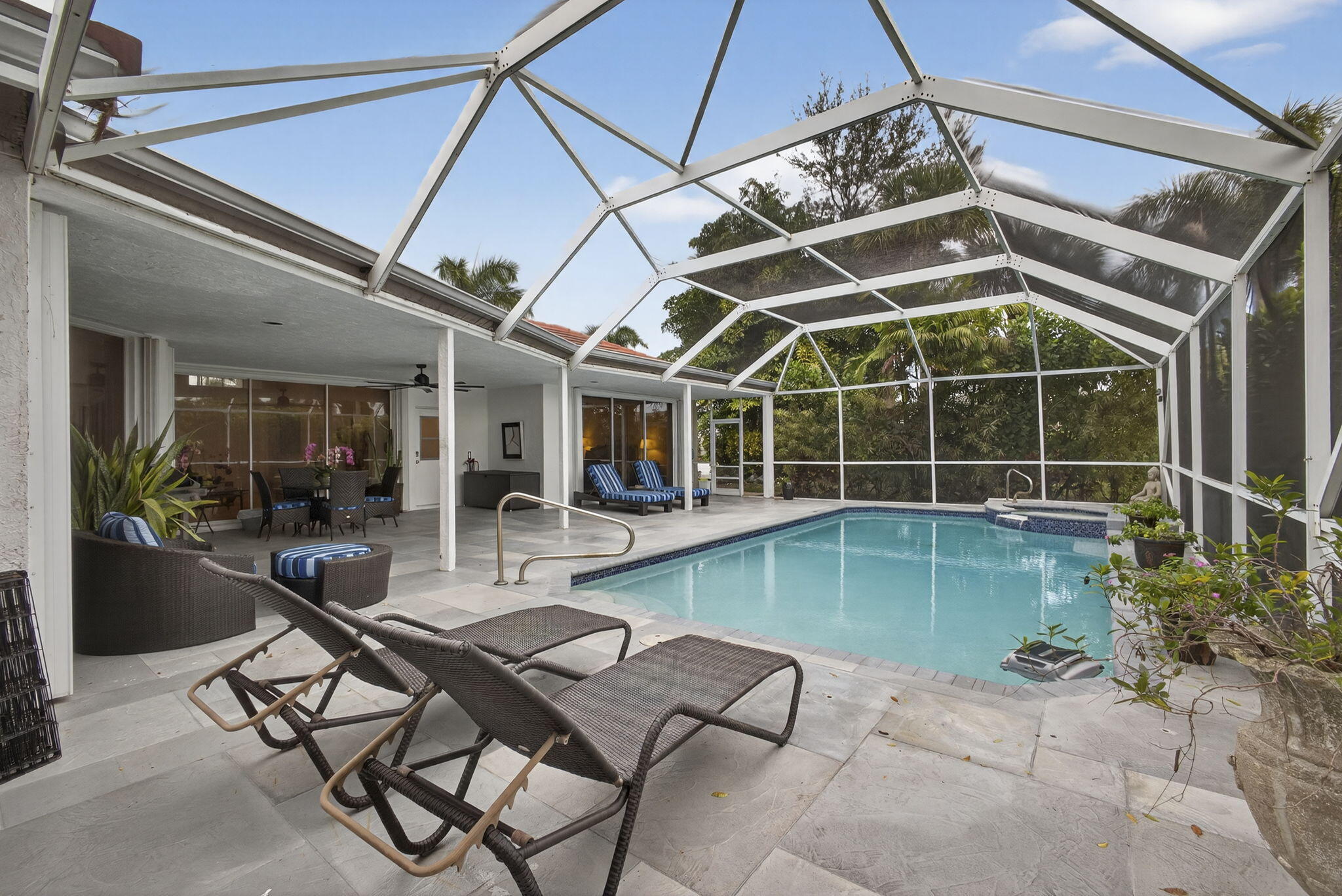 WYCLIFFE TR E - Residential