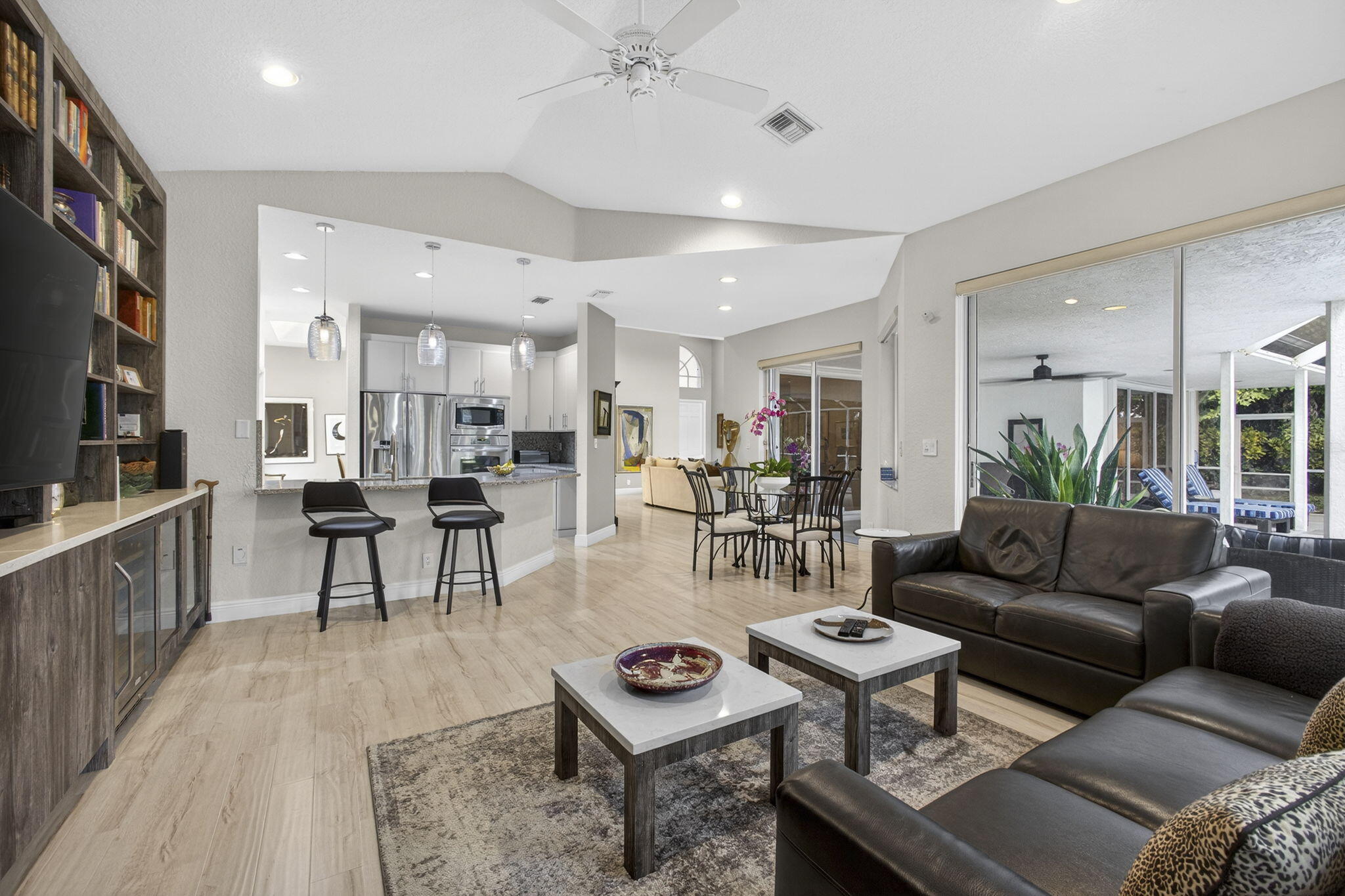 WYCLIFFE TR E - Residential