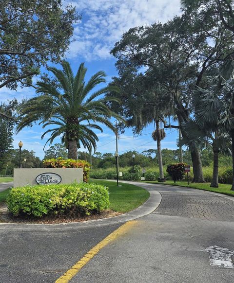 A home in Port St Lucie