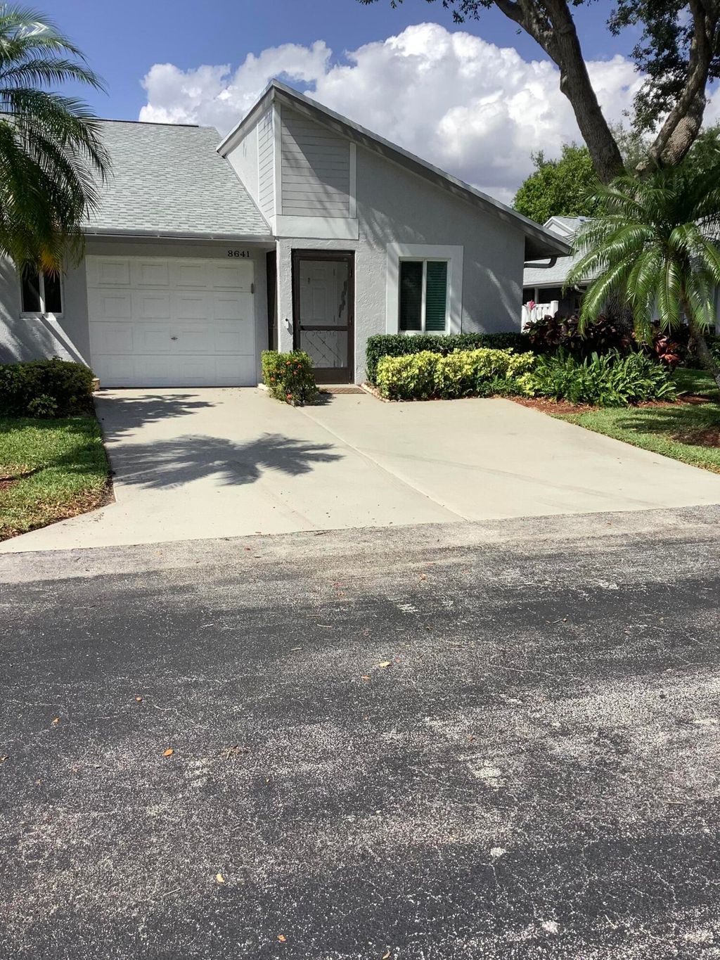 Photo of 8641 Raintree Court, Boca Raton, FL 33496 (MLS # R11081108)