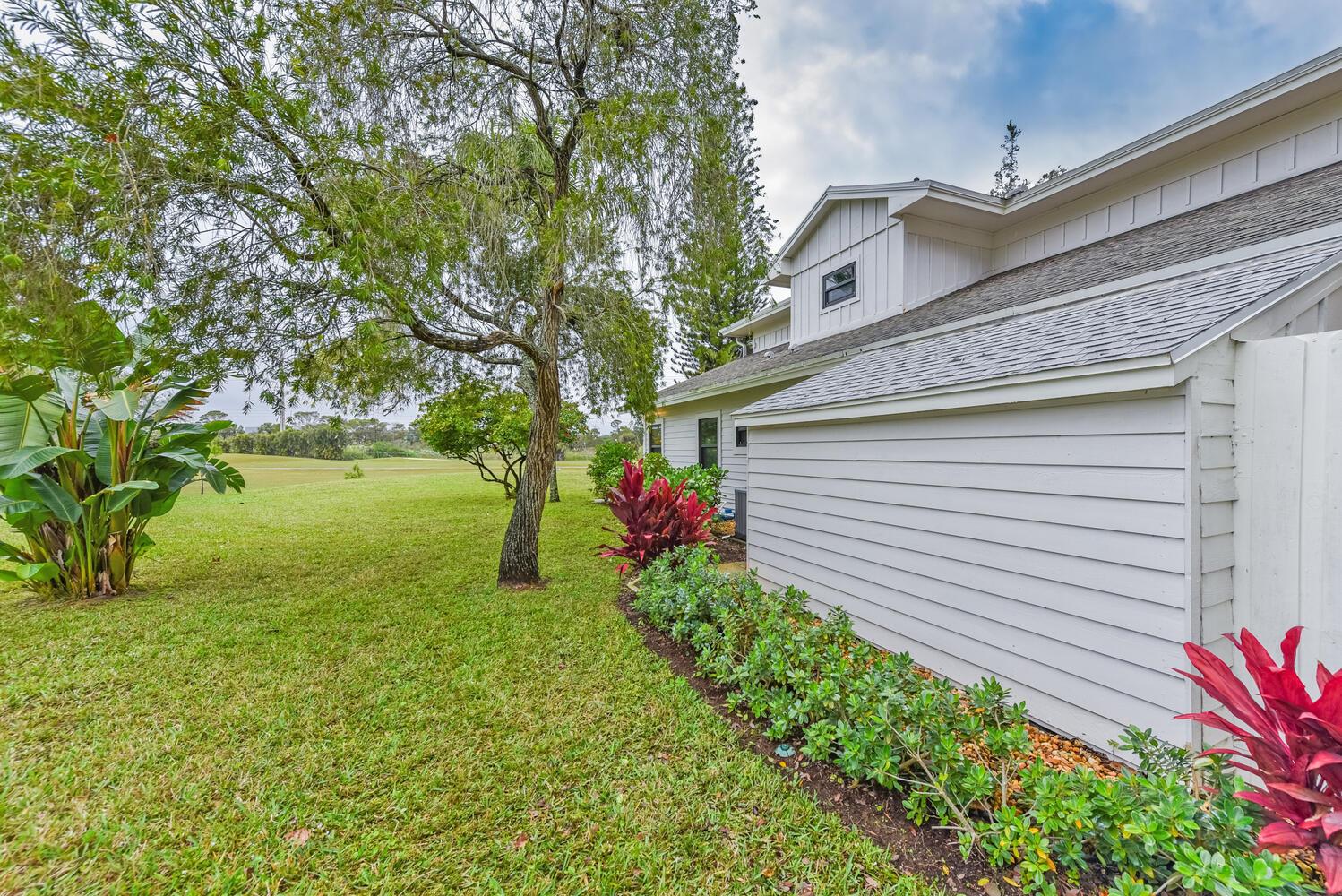 EAGLEWOOD - Residential