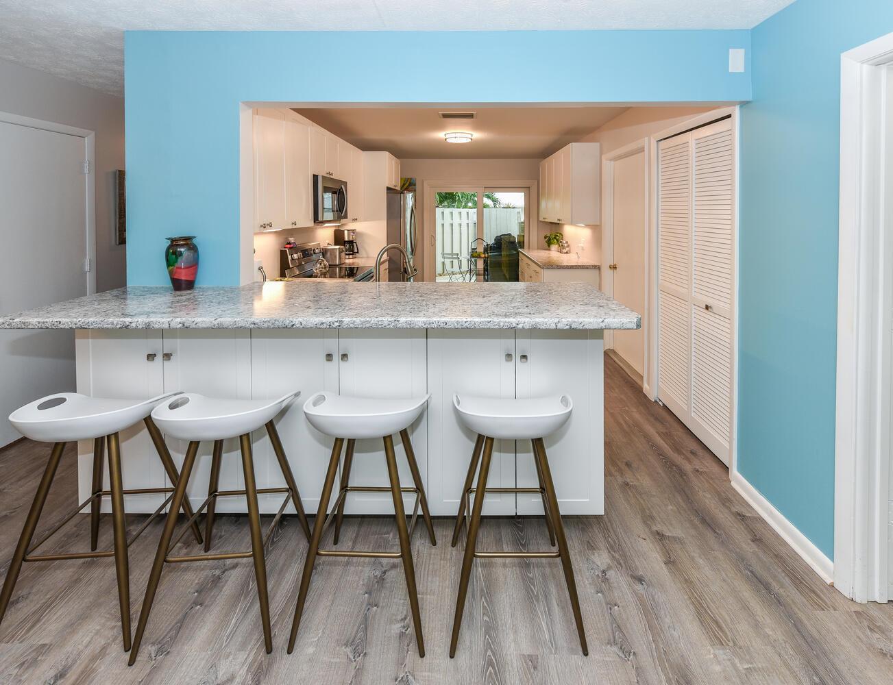 EAGLEWOOD - Residential