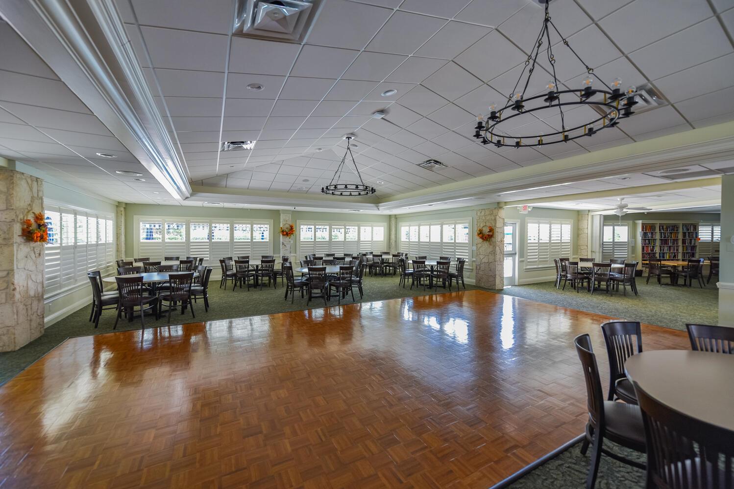 EAGLEWOOD - Residential