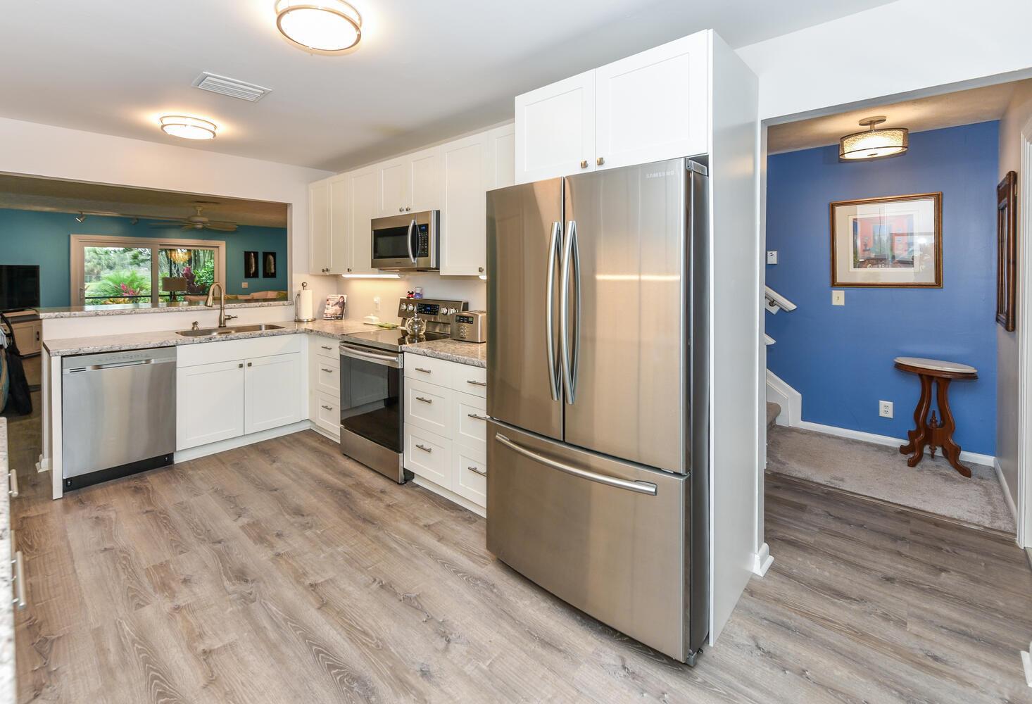 EAGLEWOOD - Residential