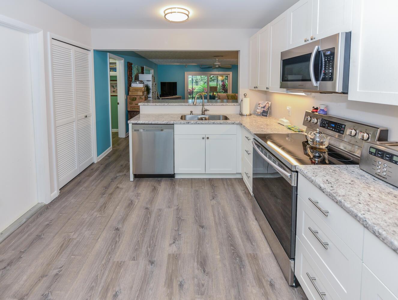 EAGLEWOOD - Residential