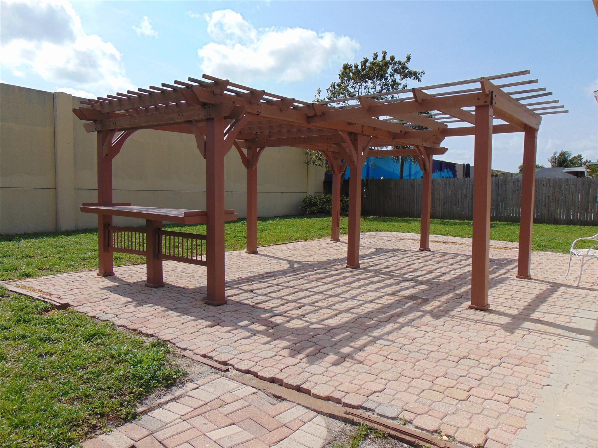 Palm-Aire At Coconut Cree - Residential