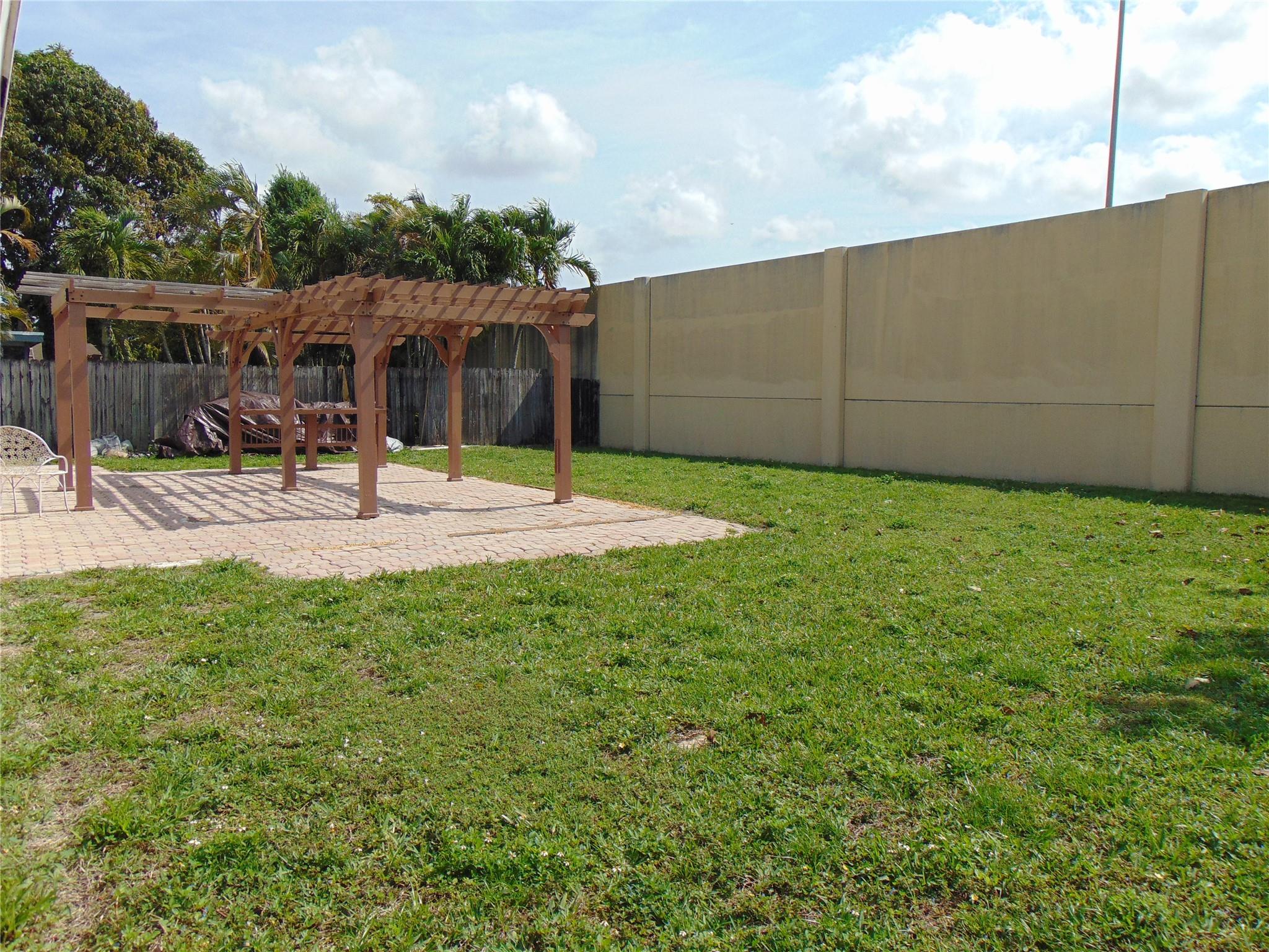 Palm-Aire At Coconut Cree - Residential
