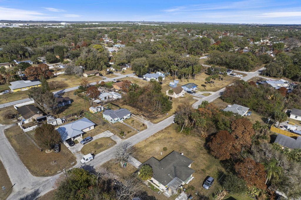 Photo of 0 Barcelona Avenue, Fort Pierce, FL 34946 (MLS # B26001946)