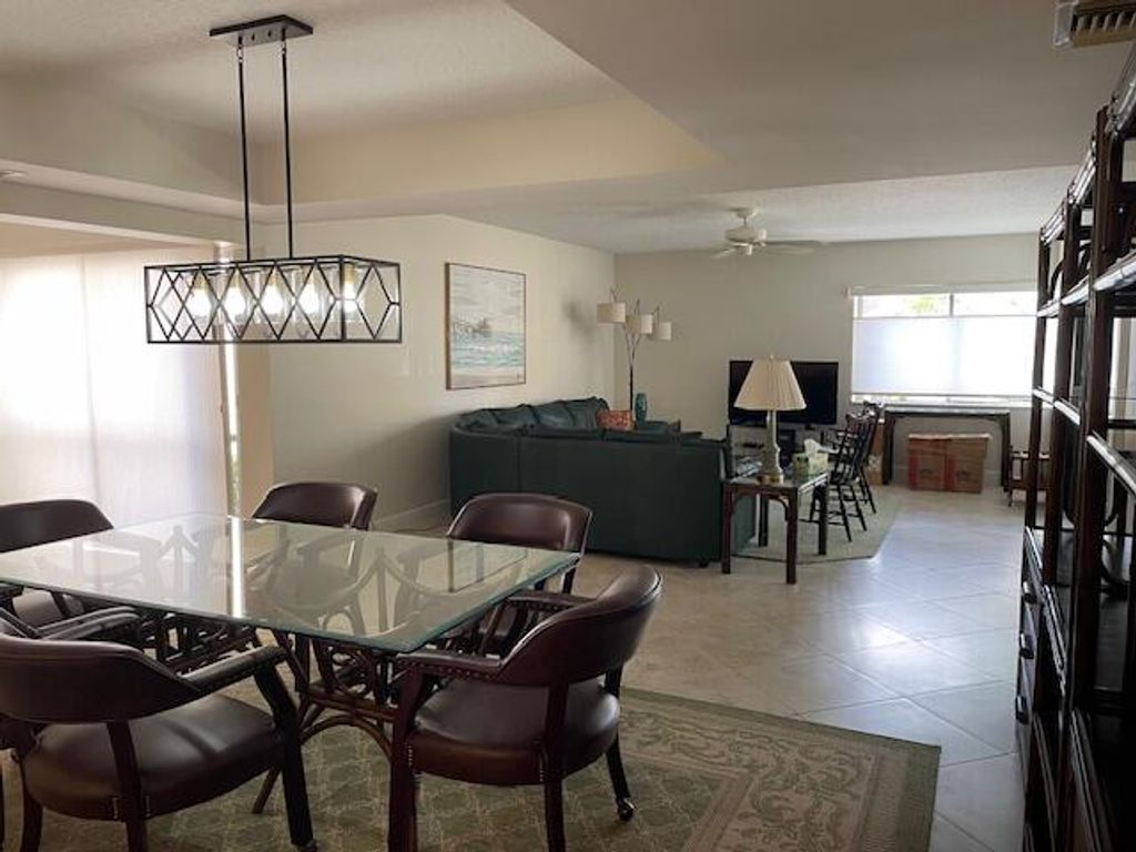 Photo of 1660 Twelve Oaks Way 105 W/50 Ft Dock, North Palm Beach, FL 33408 (MLS # B26007091)