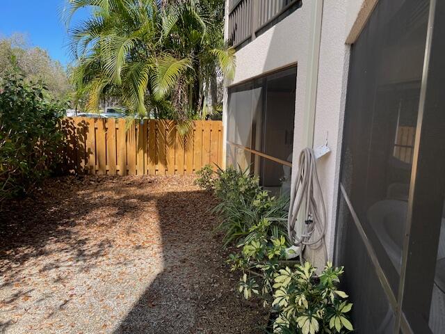 TWELVE OAKS CONDO - Residential