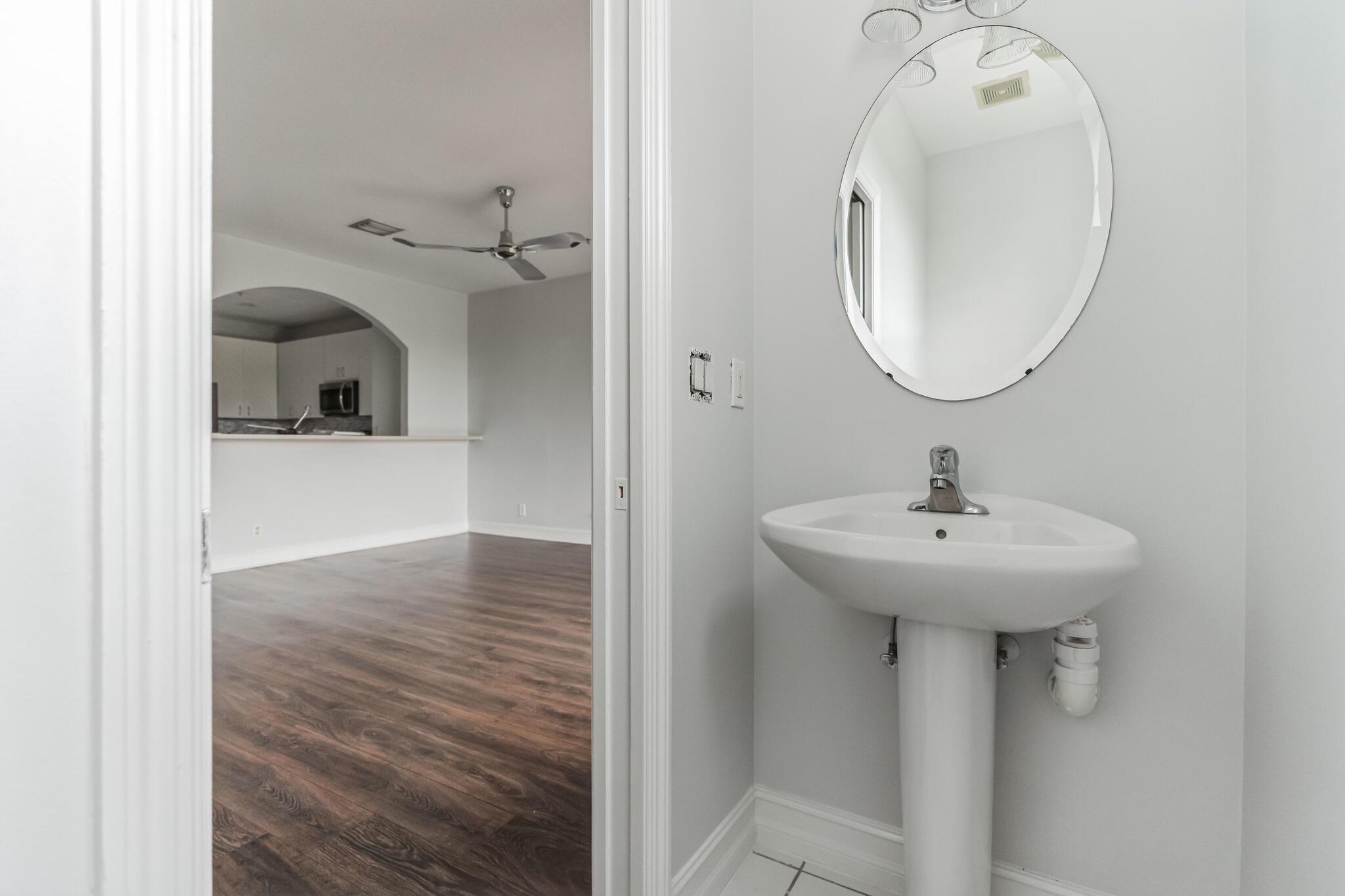 ATLANTIC GROVE - Residential Lease