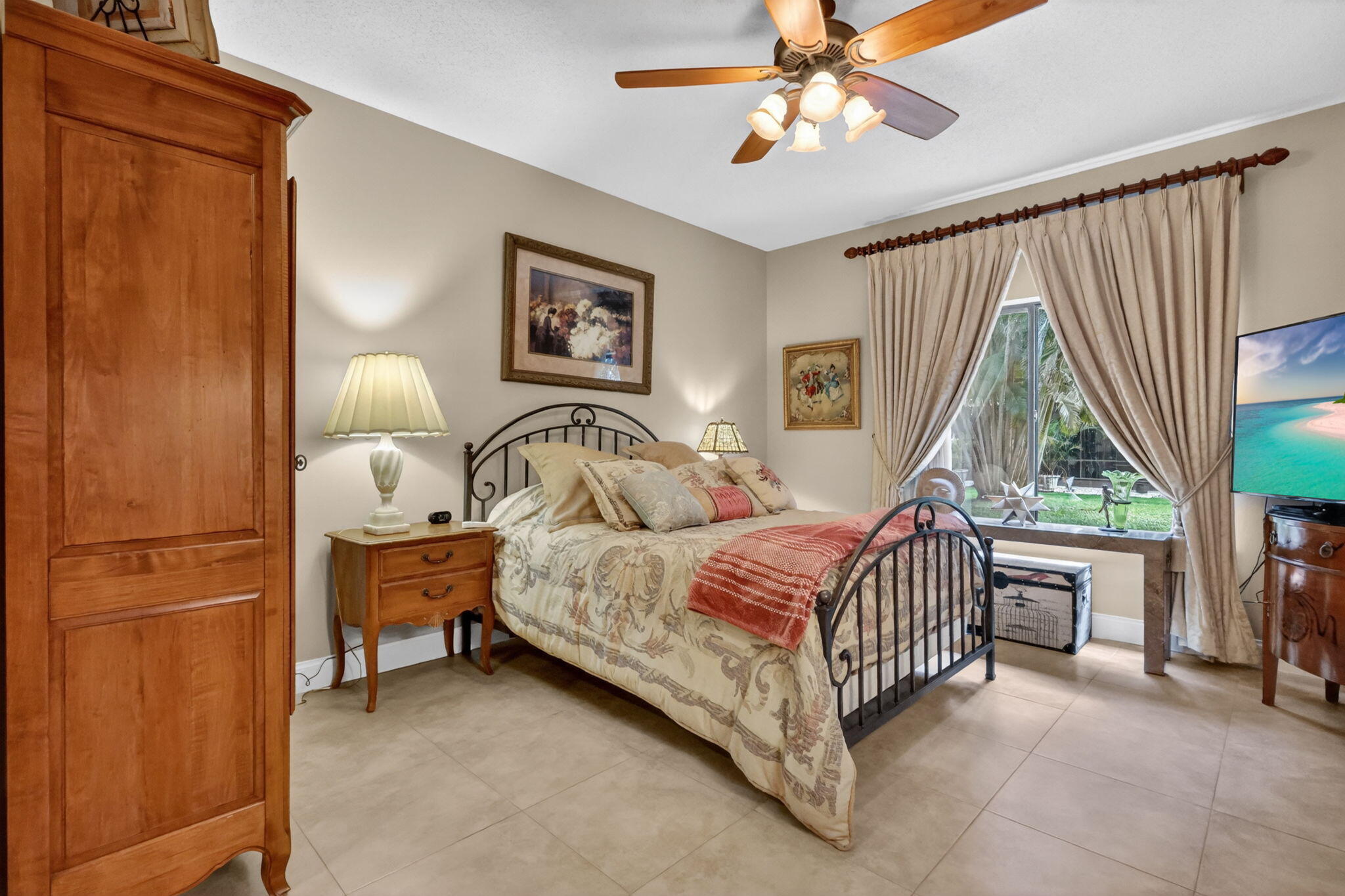 LEXINGTON CLUB VILLAS CONDO - Residential