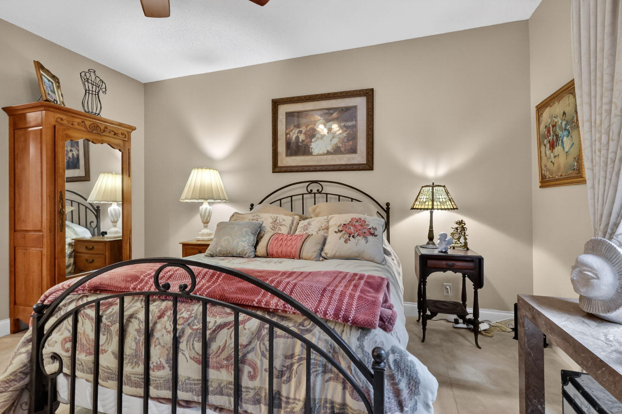 LEXINGTON CLUB VILLAS CONDO - Residential