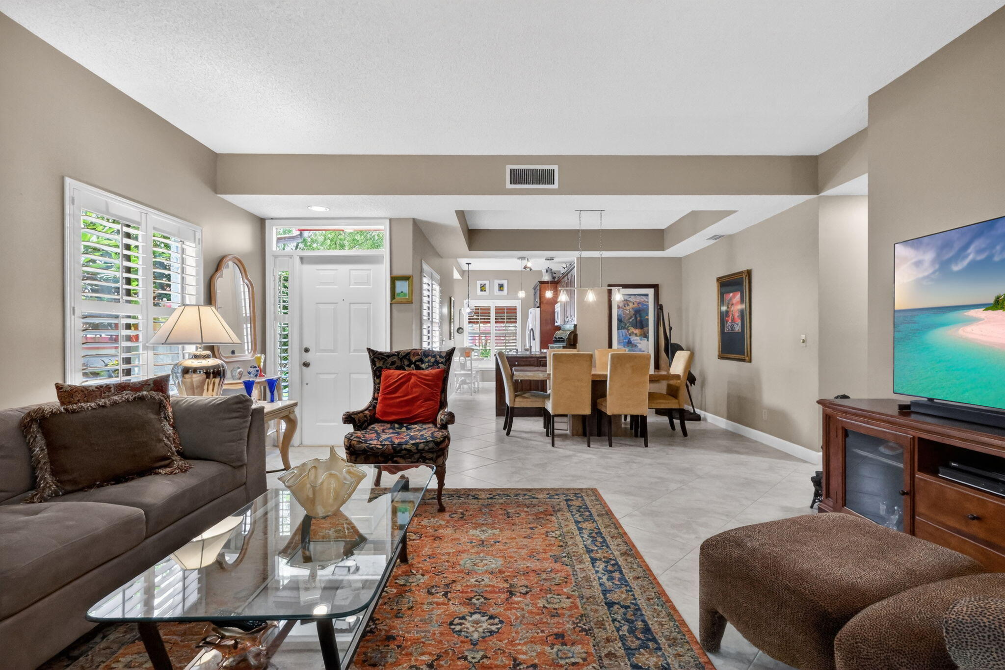 LEXINGTON CLUB VILLAS CONDO - Residential