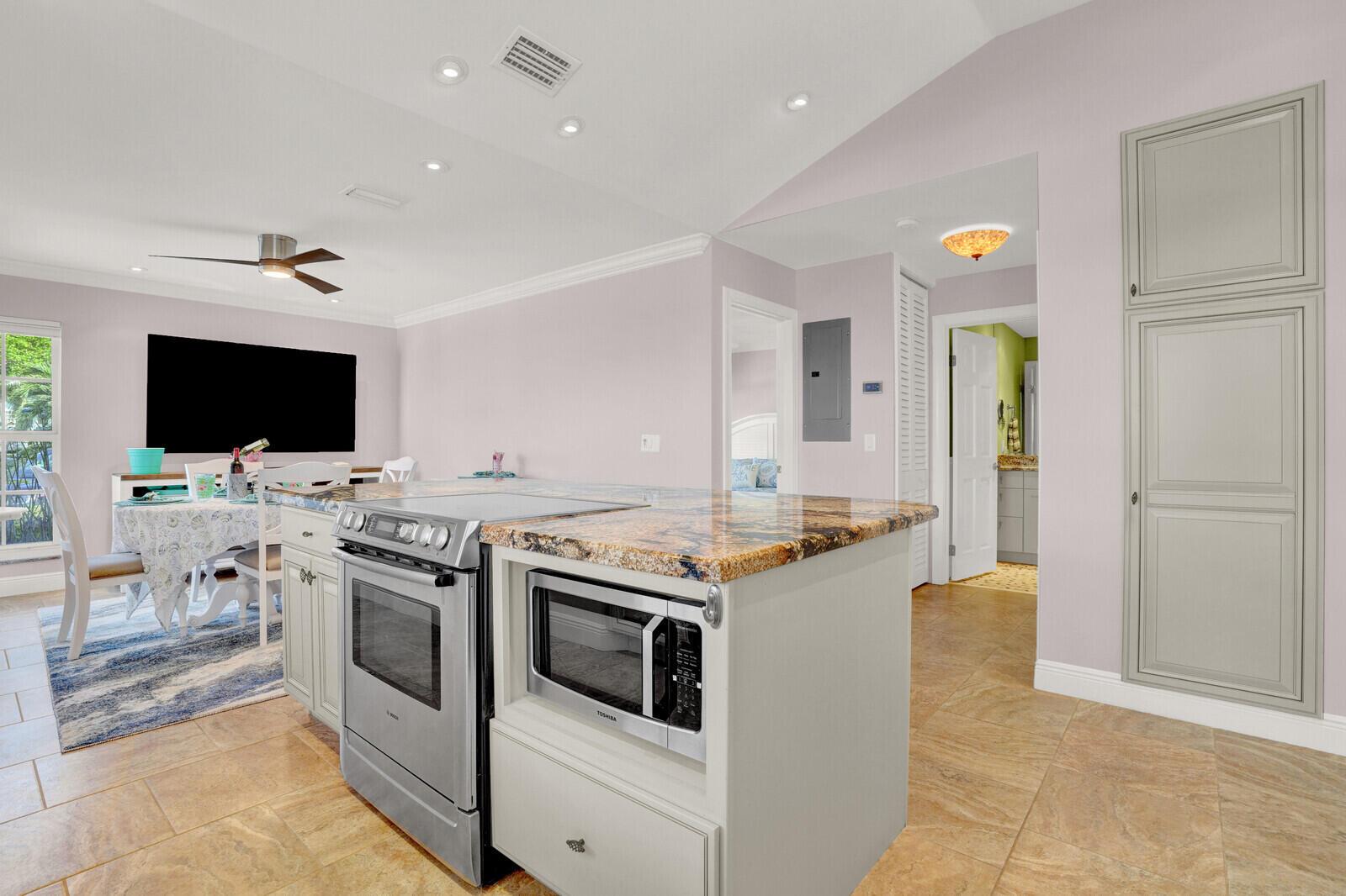 VILLAS OF OCEAN DUNES - Residential