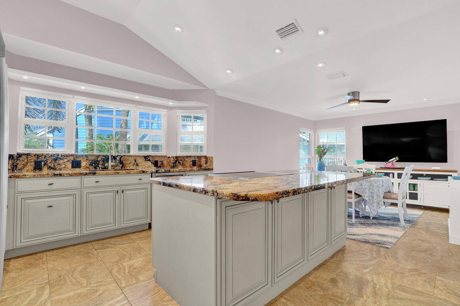 VILLAS OF OCEAN DUNES - Residential