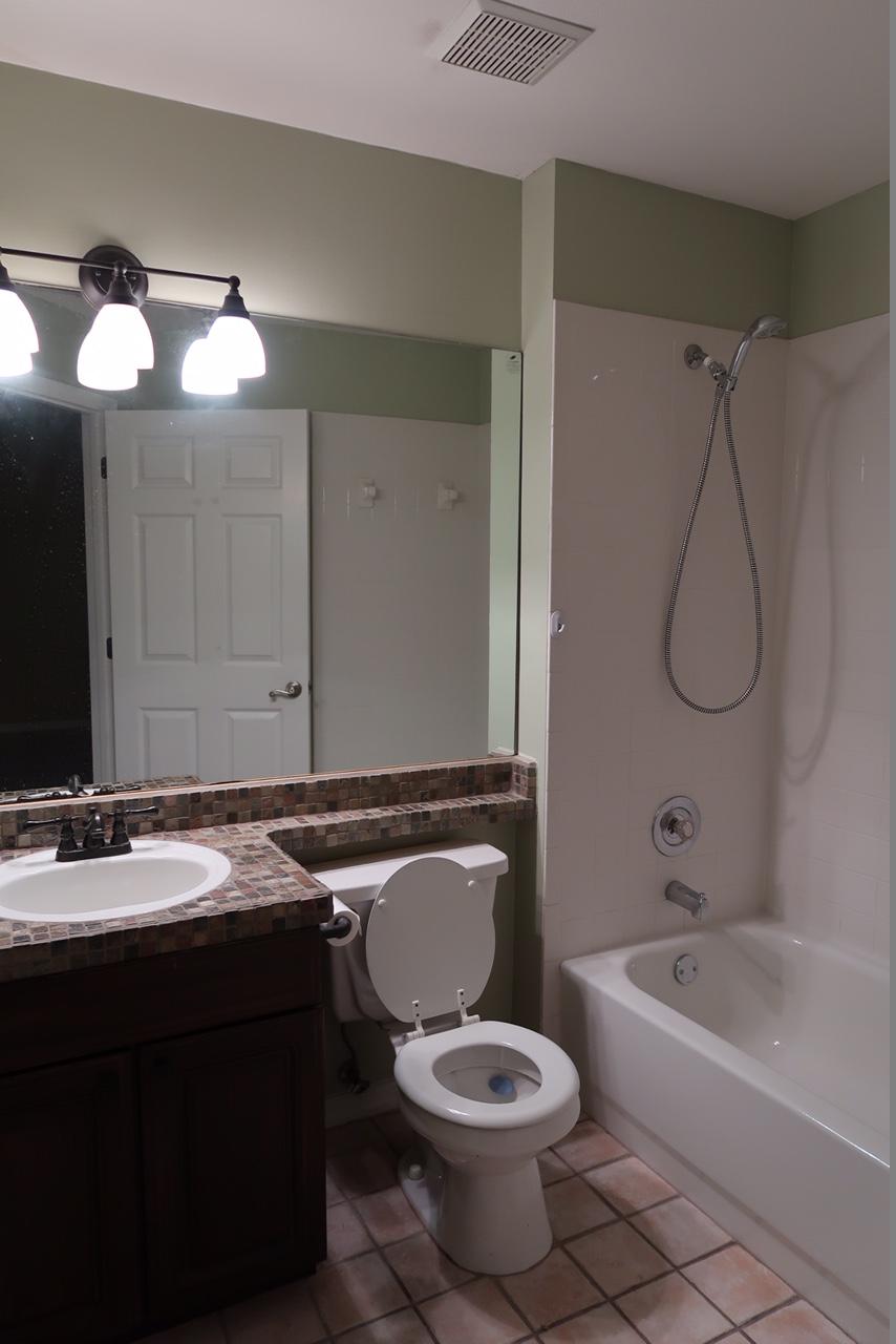 NORTH PALM BEACH HEIGHTS SEC 3 - Residential Lease