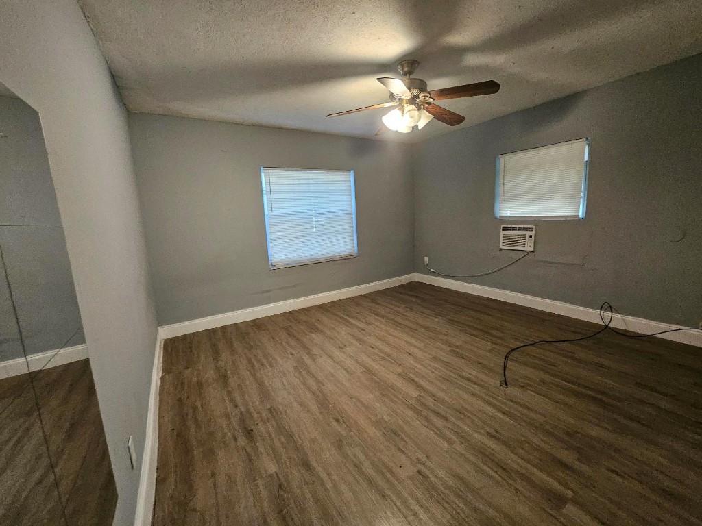 FLAMINGO VILLAGE - Residential Lease