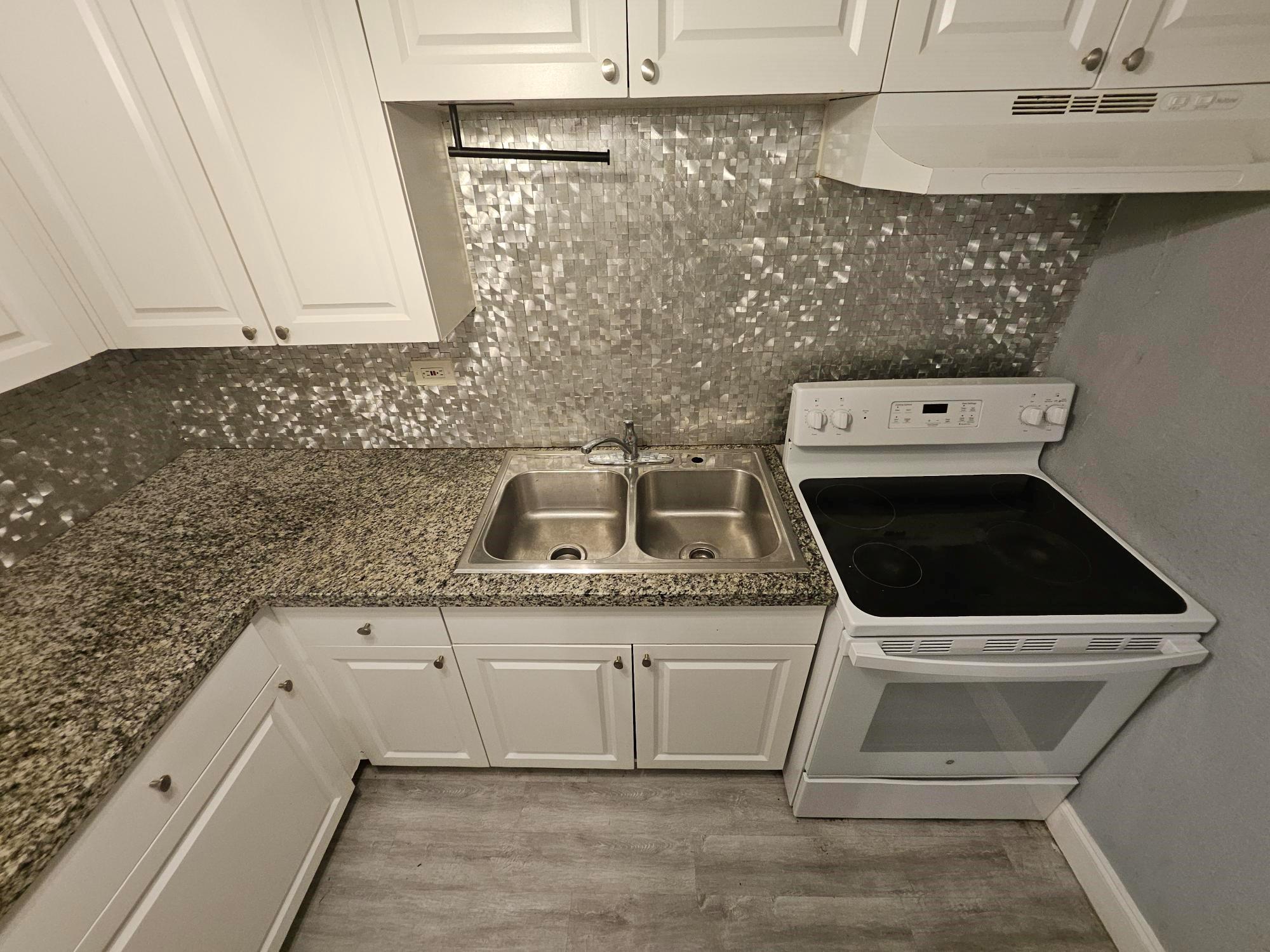 FLAMINGO VILLAGE - Residential Lease