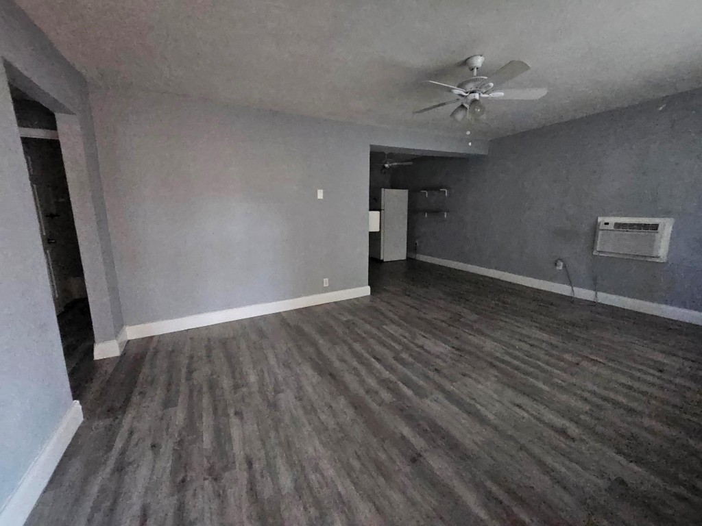 FLAMINGO VILLAGE - Residential Lease