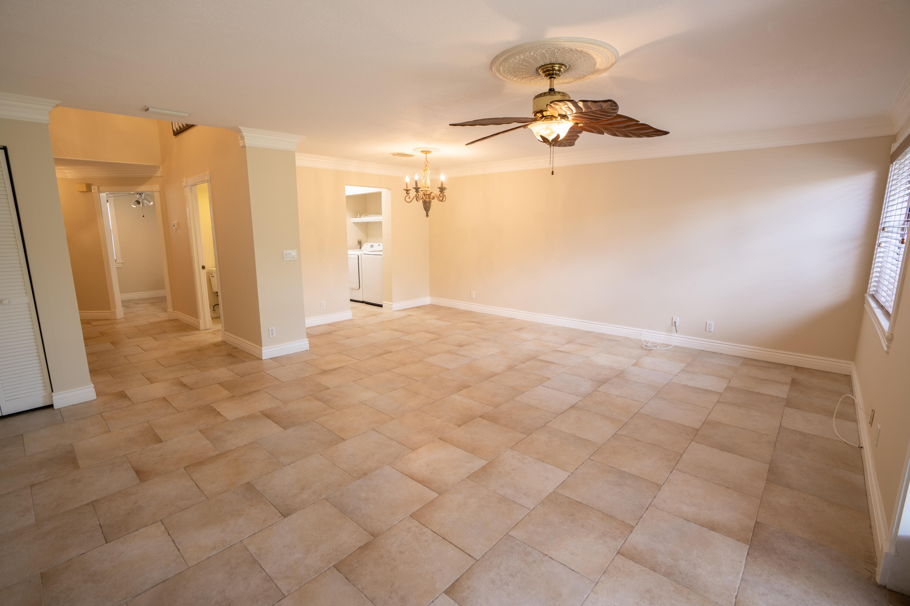 Country Club Cove - Residential