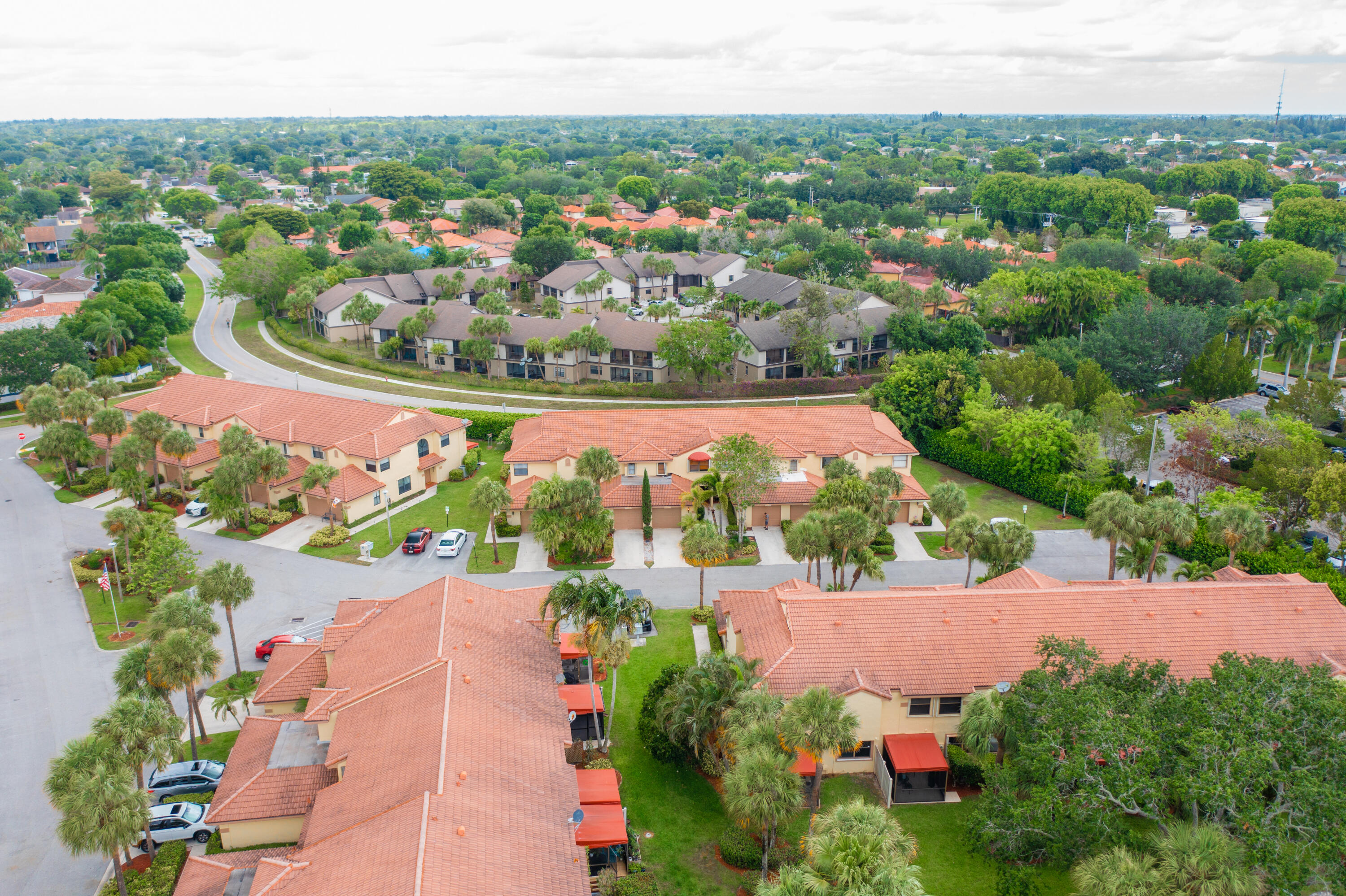 Country Club Cove - Residential