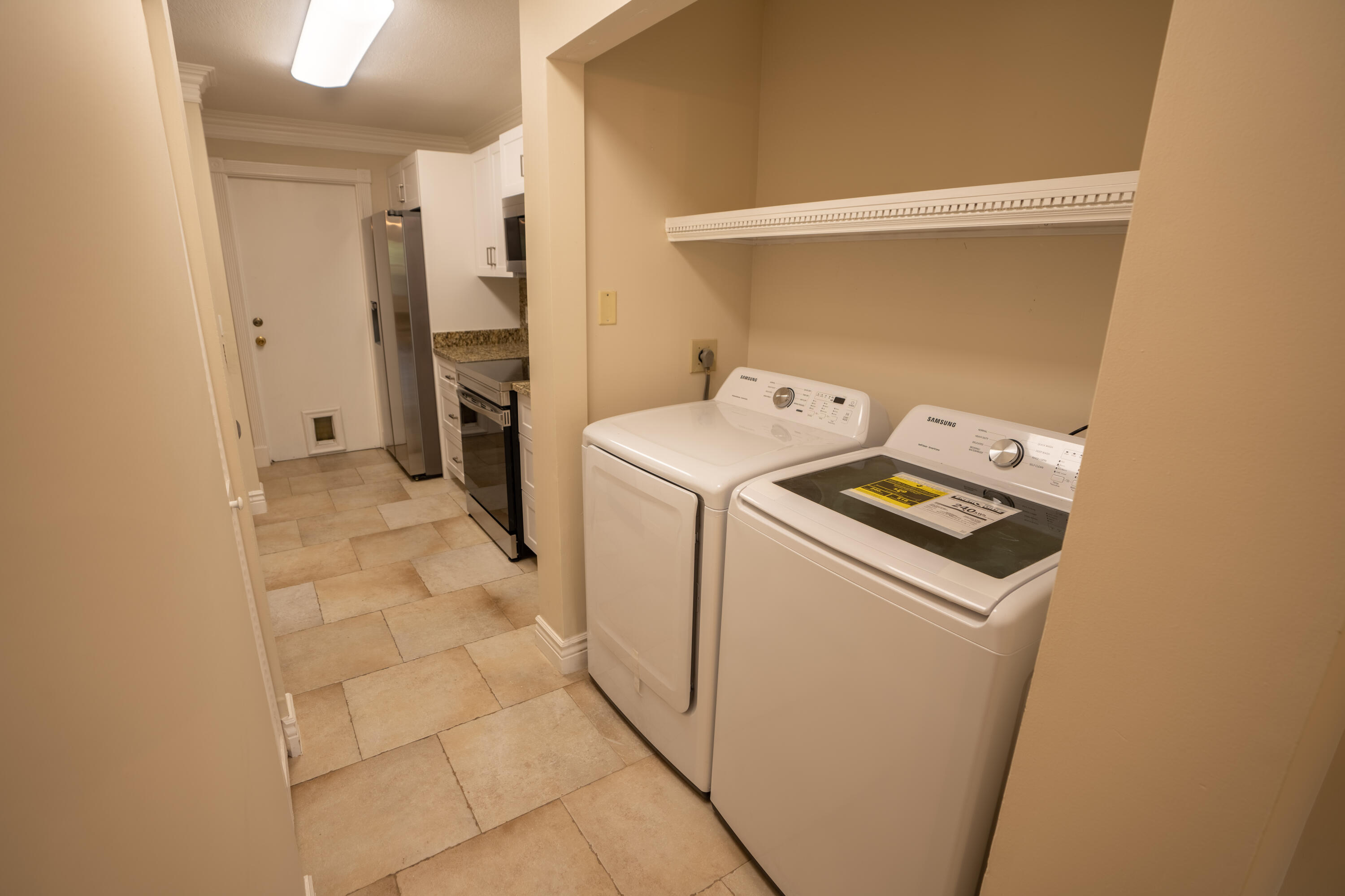 Country Club Cove - Residential