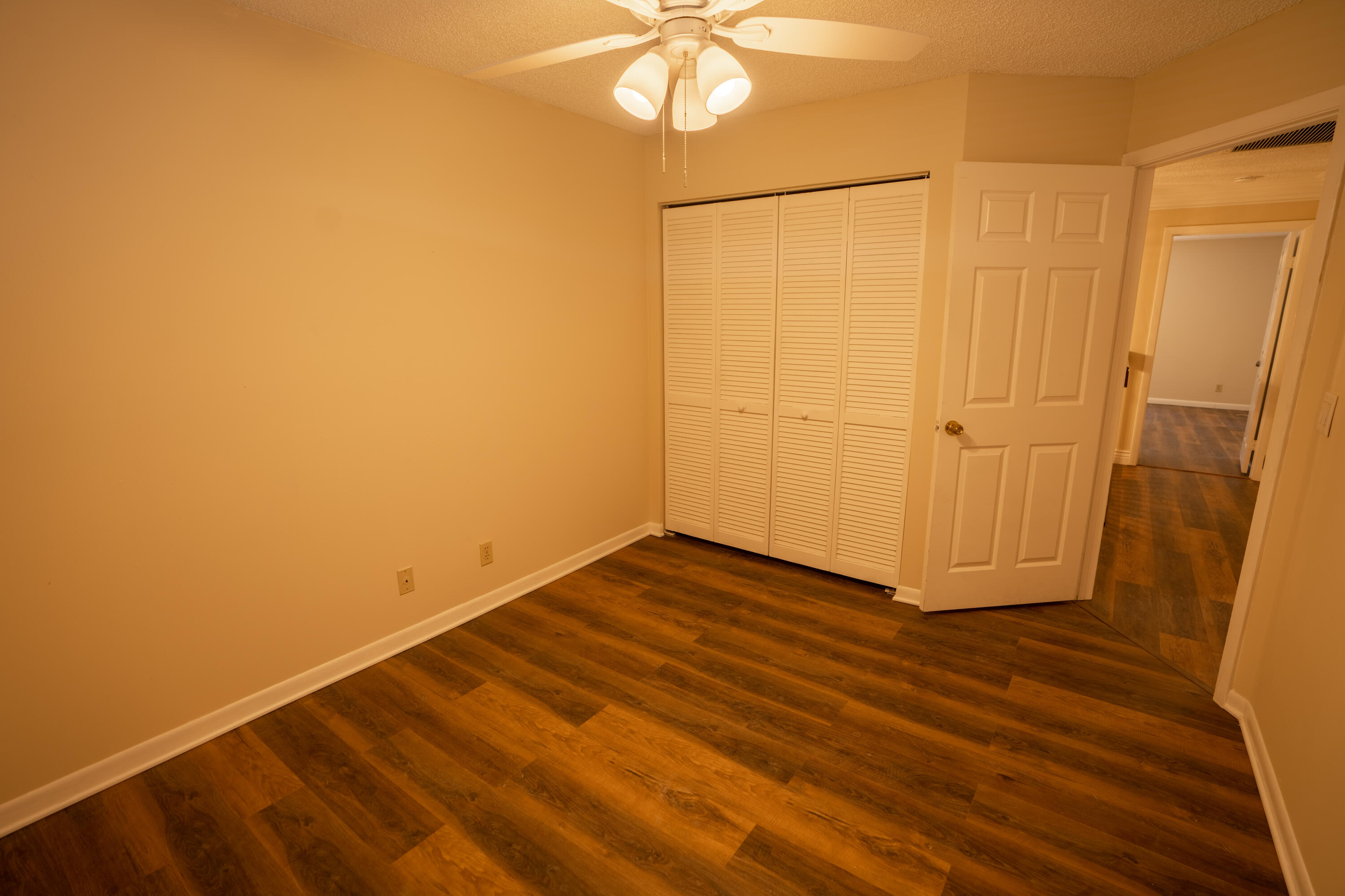 Country Club Cove - Residential