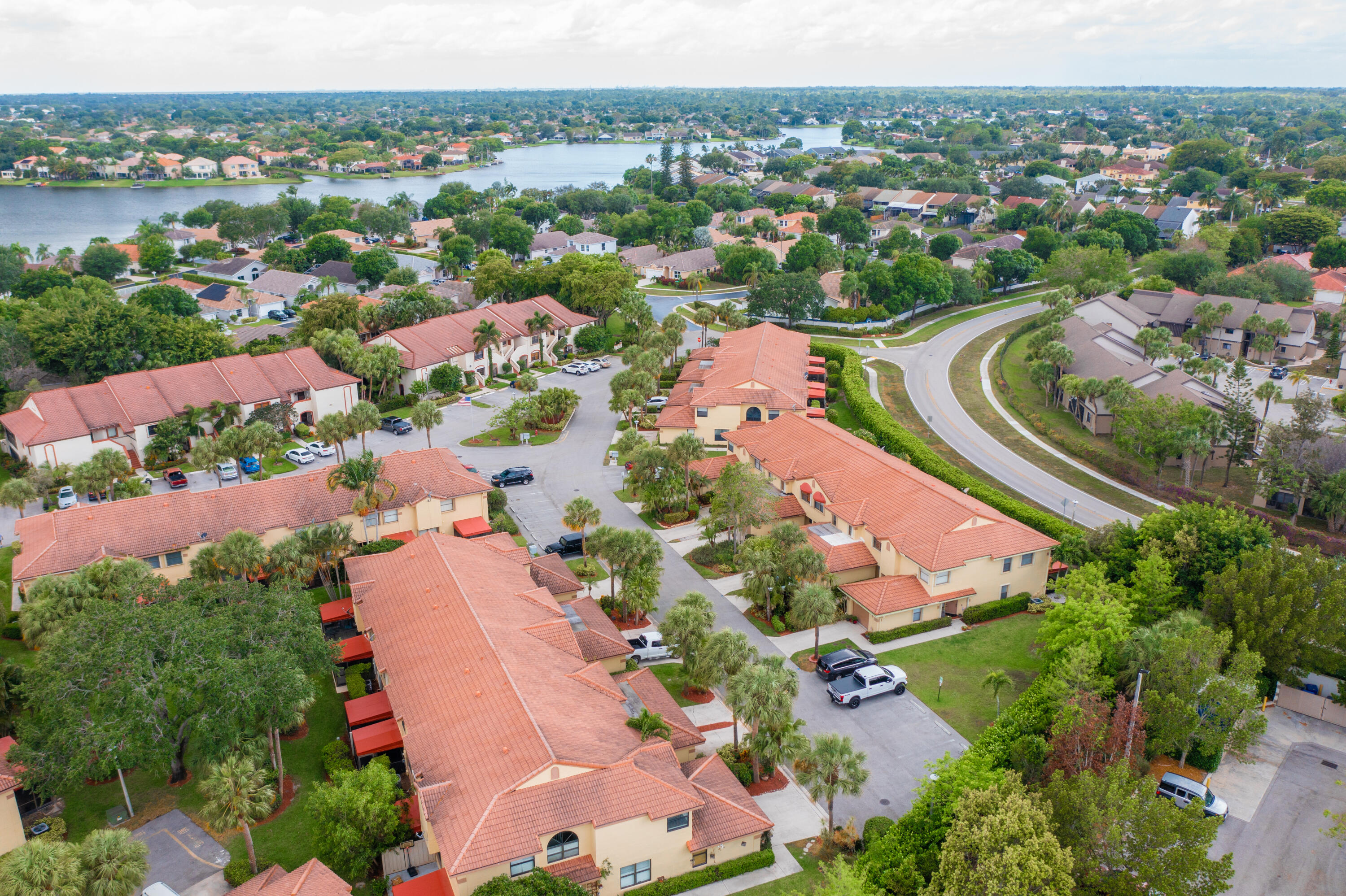 Country Club Cove - Residential