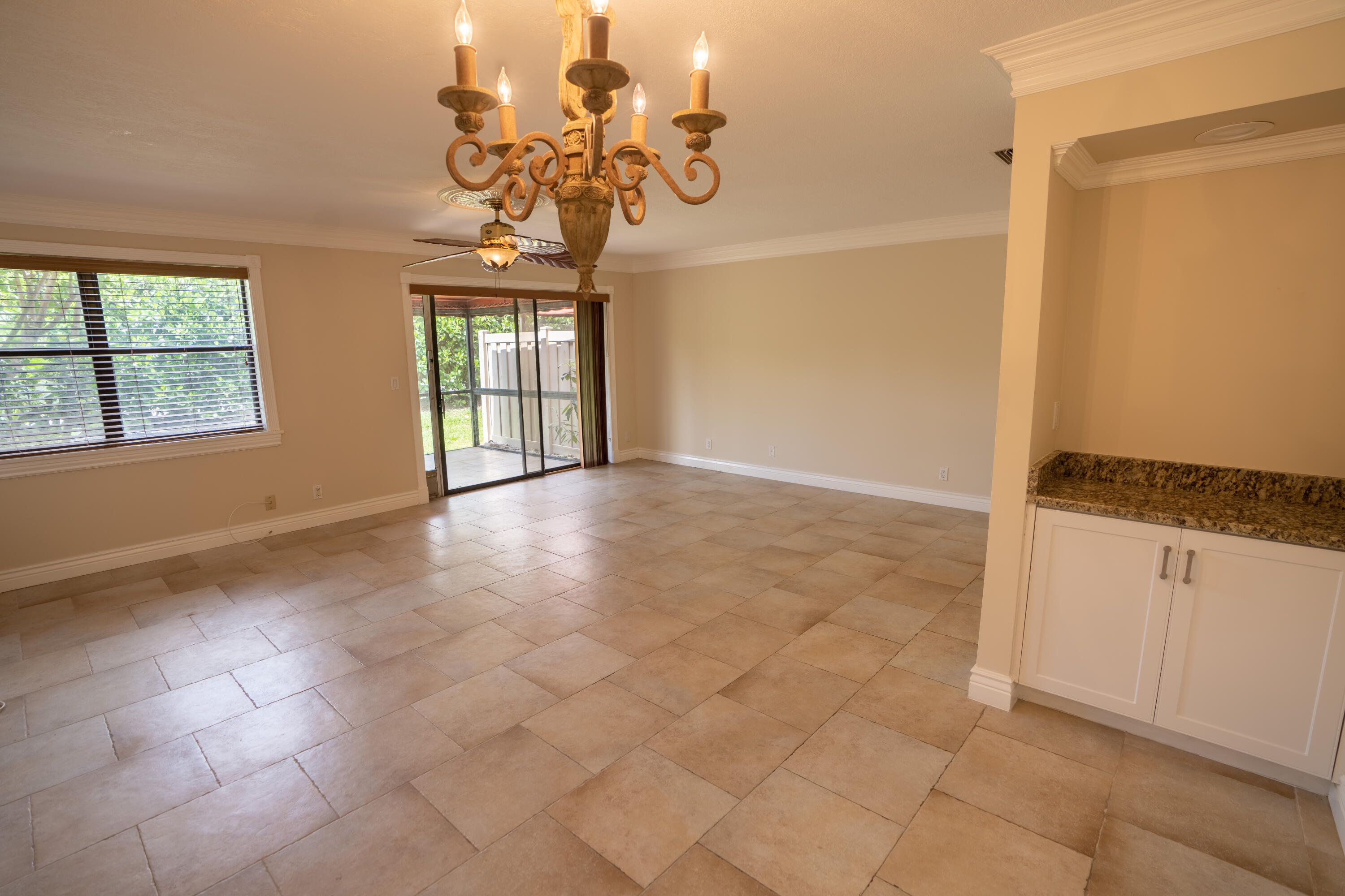 Country Club Cove - Residential