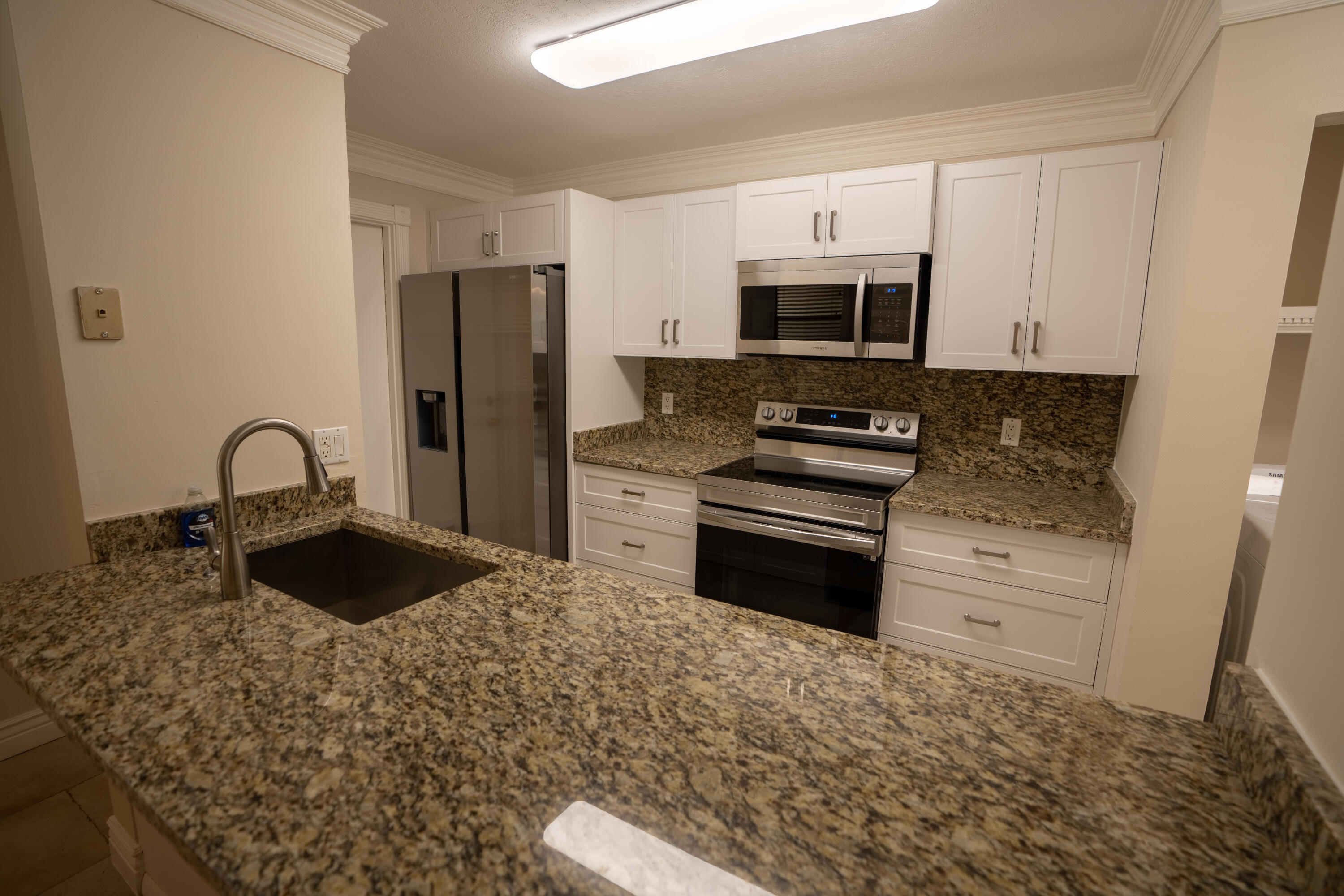 Country Club Cove - Residential