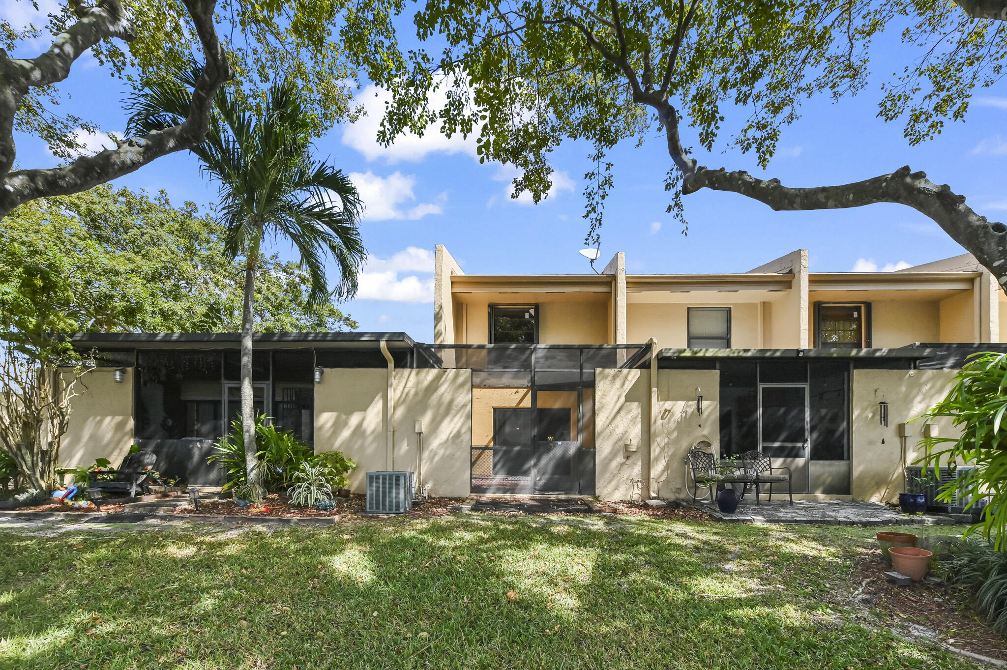 WESTVIEW - Residential Lease