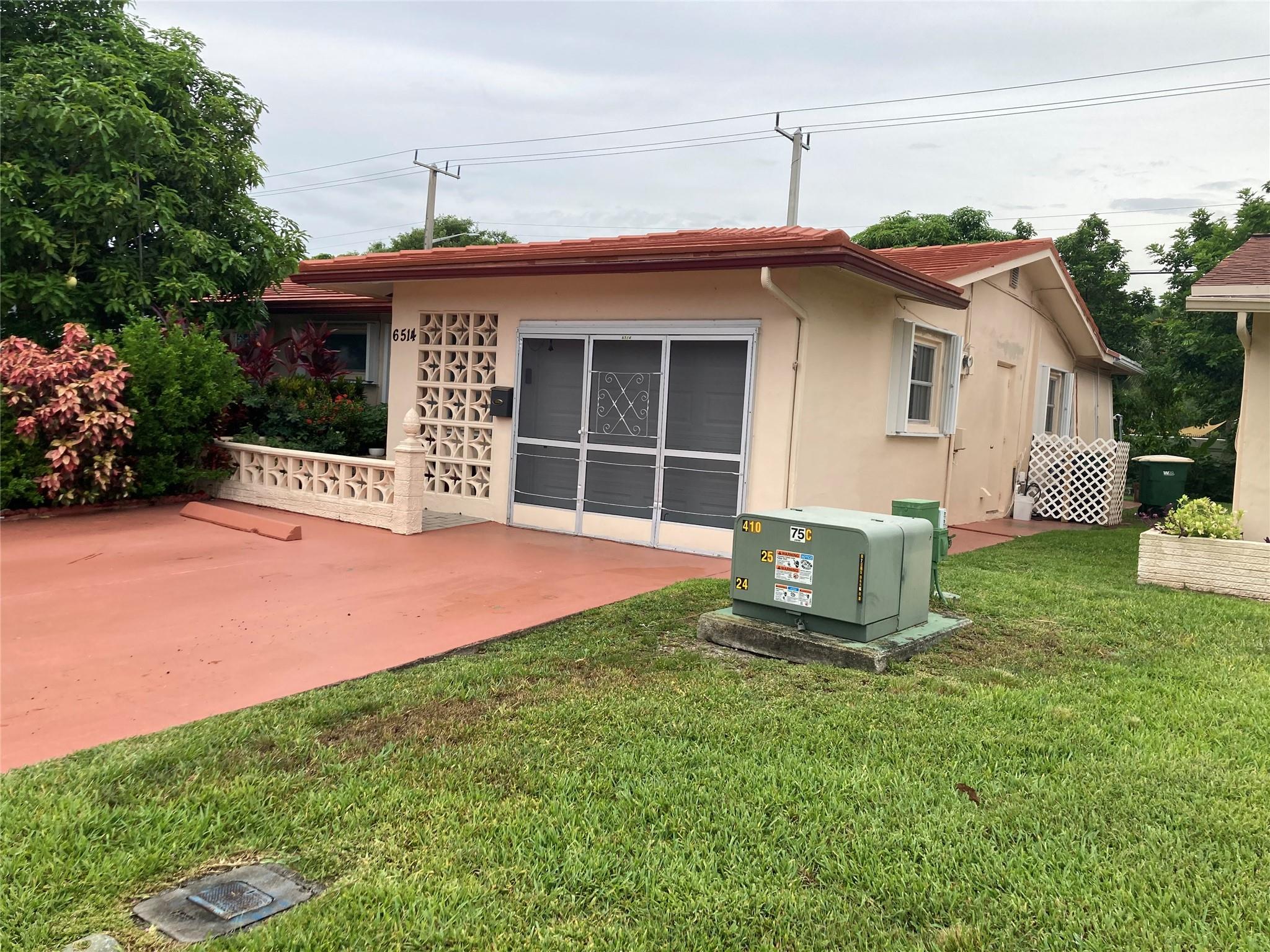 Mainlands Of Tamarac Lake - Residential