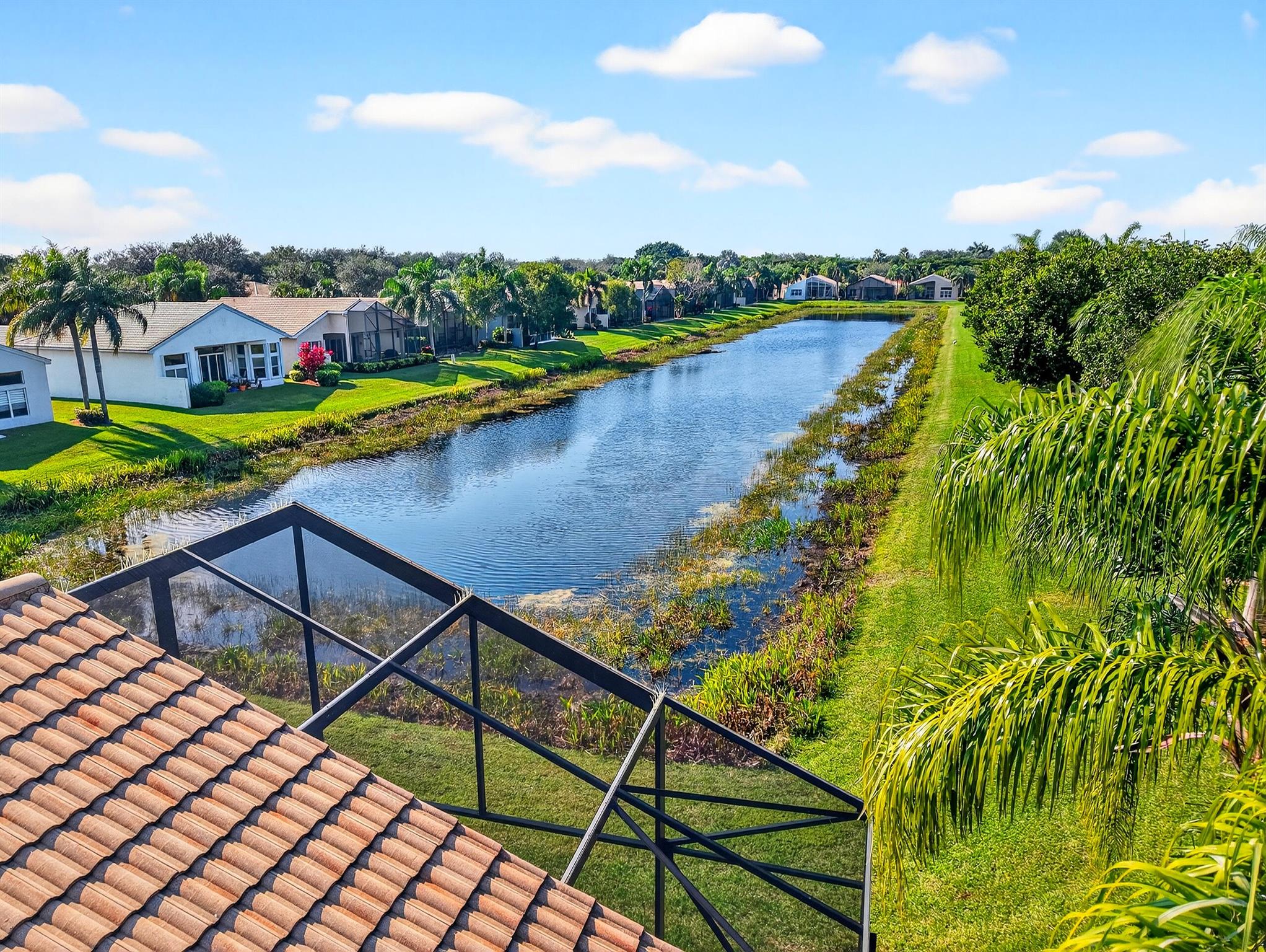 VALENCIA SHORES 3 - Residential