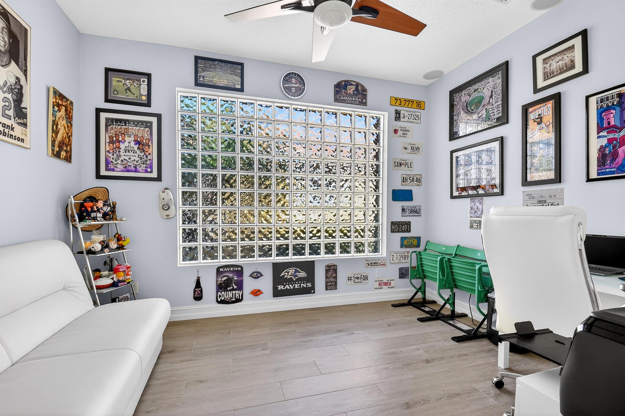 VALENCIA SHORES 3 - Residential