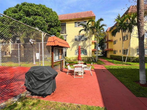 Tiny photo for 259 S CYPRESS Road #542, Pompano Beach, FL 33060 (MLS # B26089930)