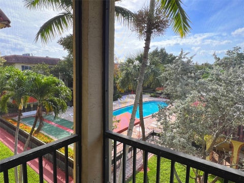 Tiny photo for 259 S CYPRESS Road #542, Pompano Beach, FL 33060 (MLS # B26089930)
