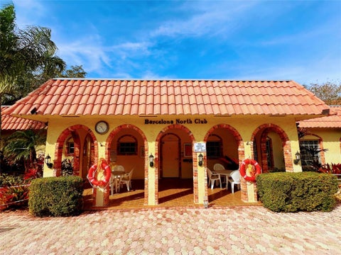 Tiny photo for 259 S CYPRESS Road #542, Pompano Beach, FL 33060 (MLS # B26089930)