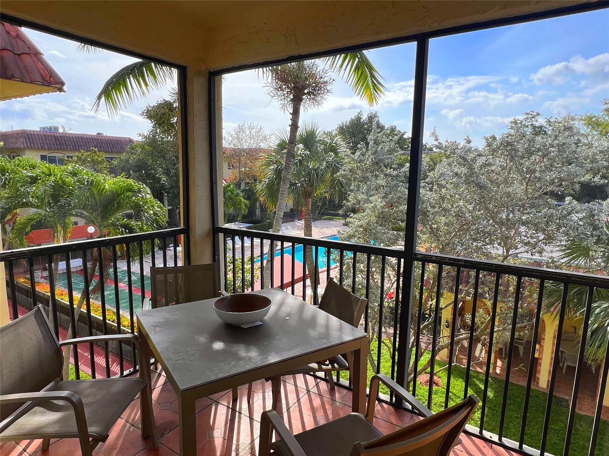 259 S CYPRESS Road 542