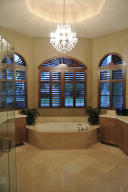 GOLF CLUB EST - Residential Lease